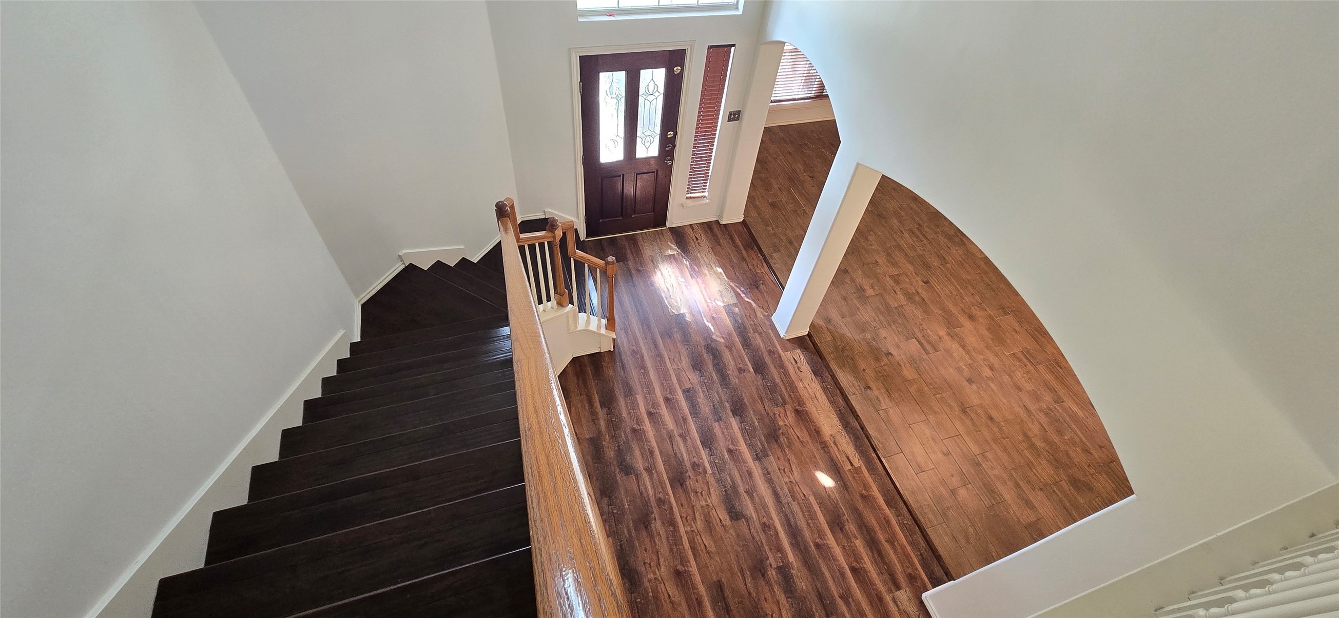 21038 Narrow Gate Drive Property Photo 3