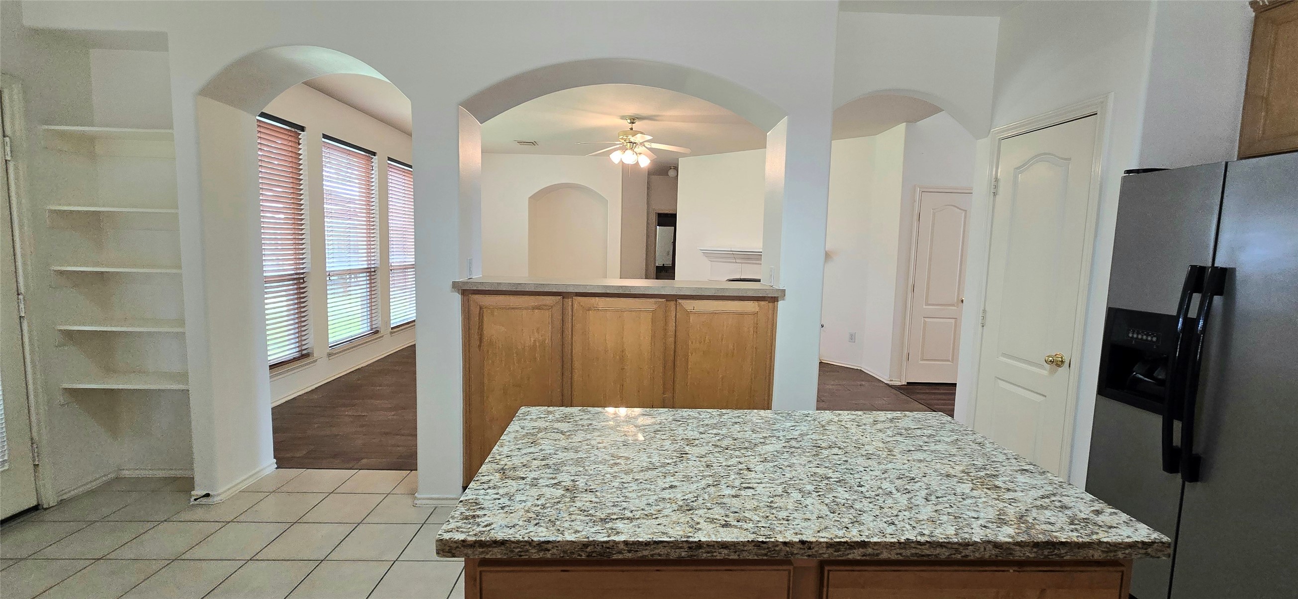 21038 Narrow Gate Drive Property Photo 14