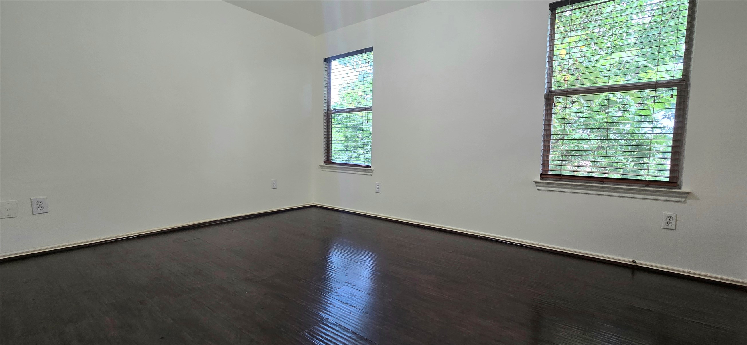 21038 Narrow Gate Drive Property Photo 36