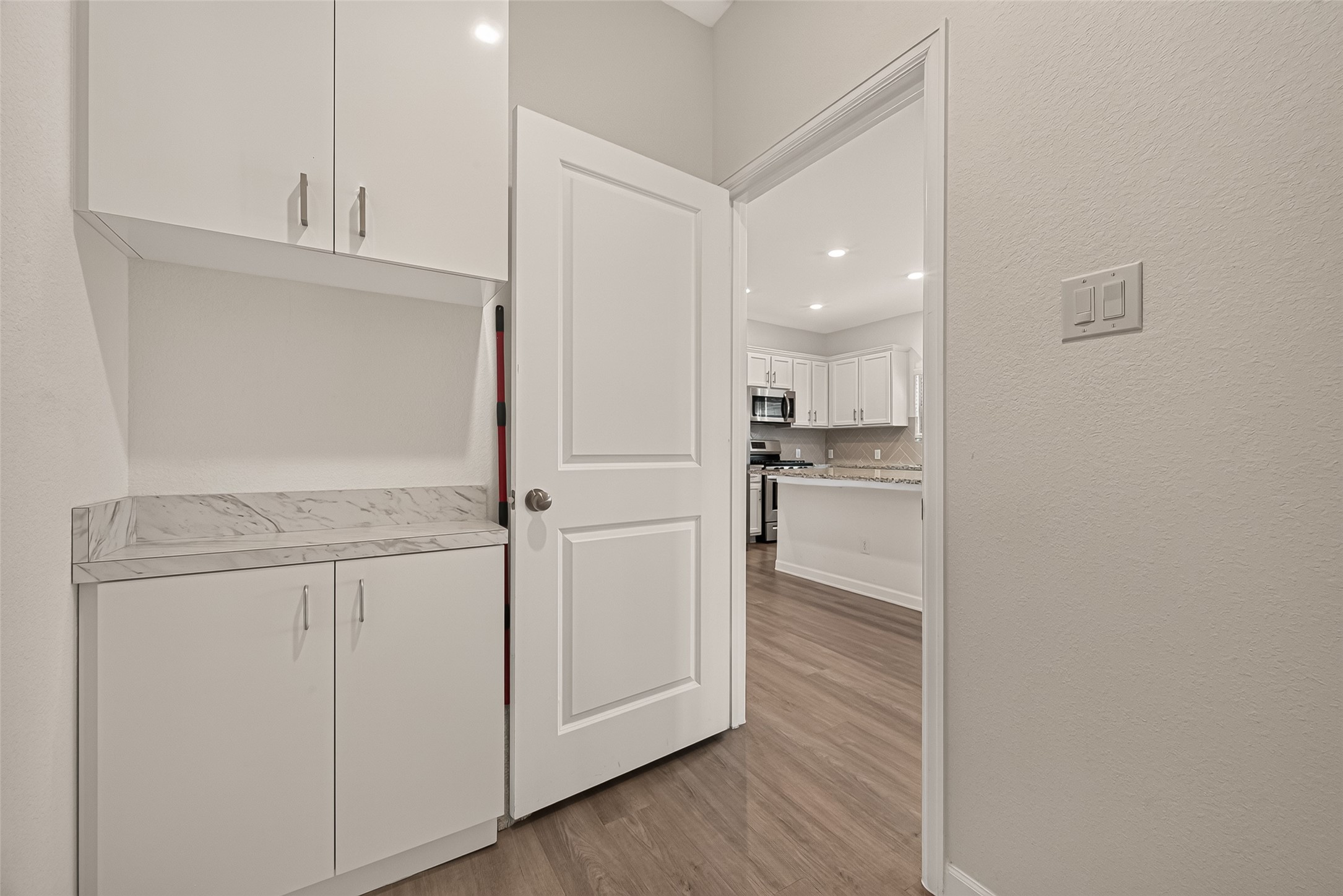 3302 Driftwood Meadow Lane Property Photo 22