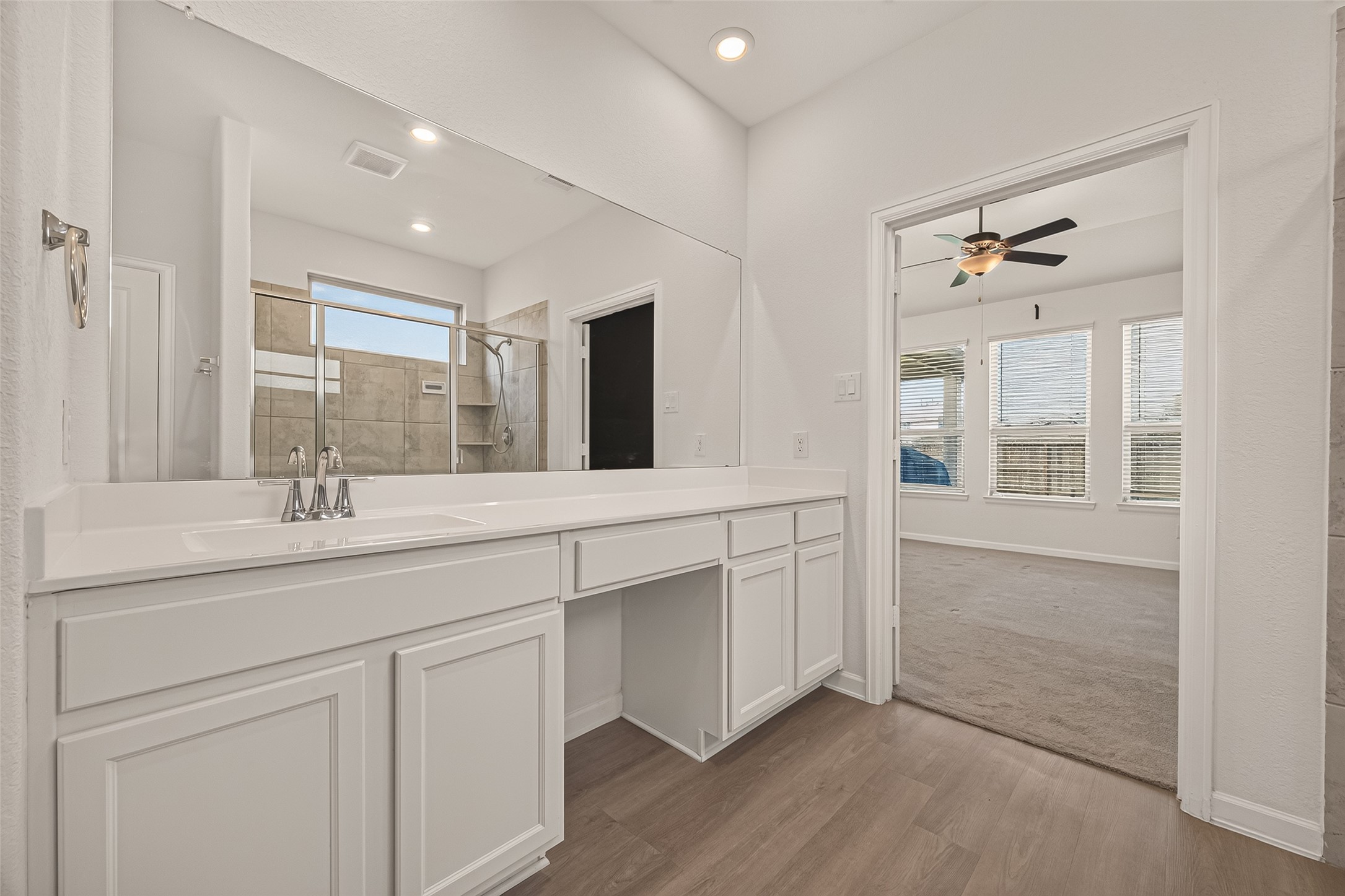 3302 Driftwood Meadow Lane Property Photo 39