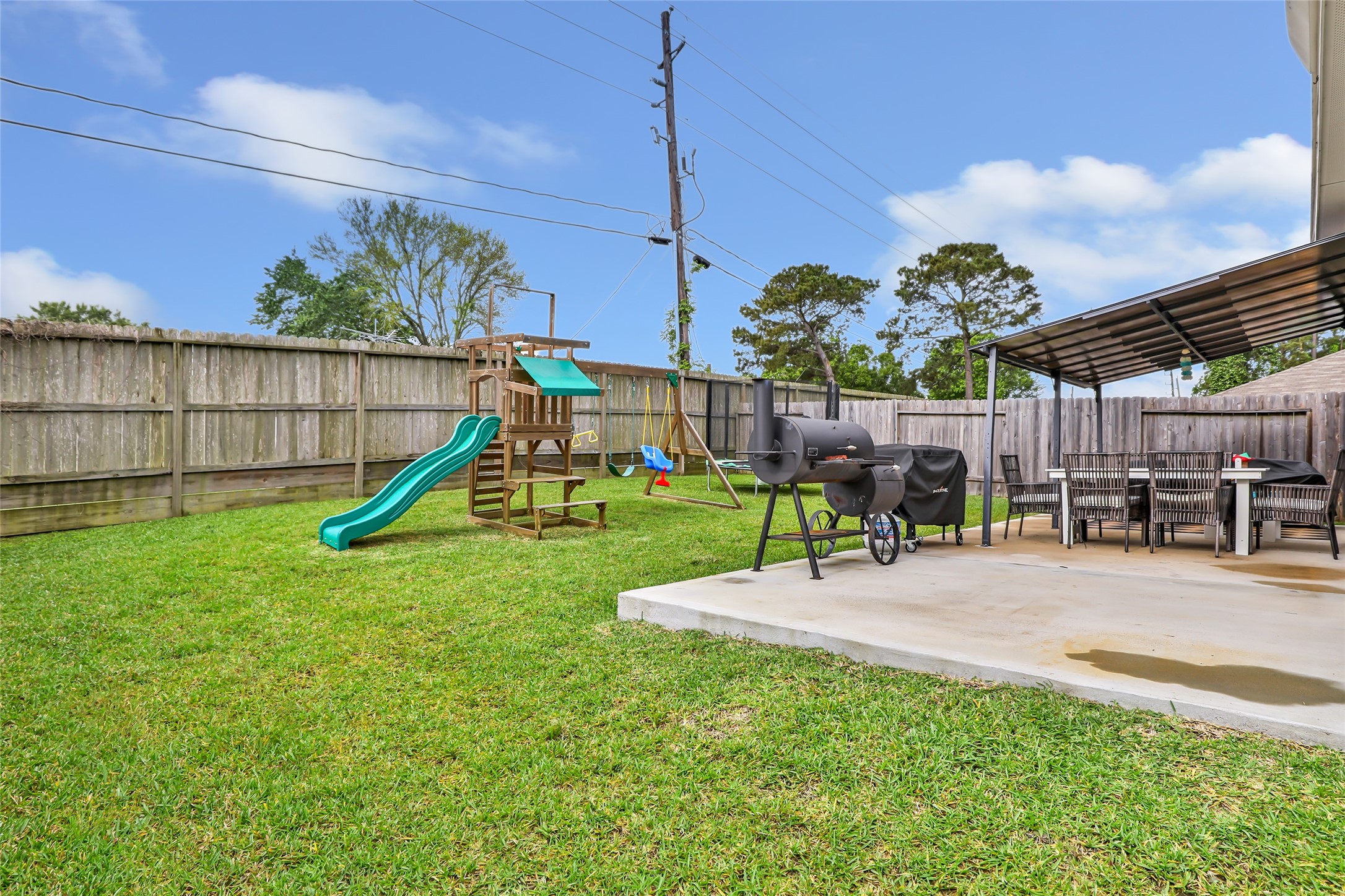 814 Redinger Ridge Drive Property Photo 4