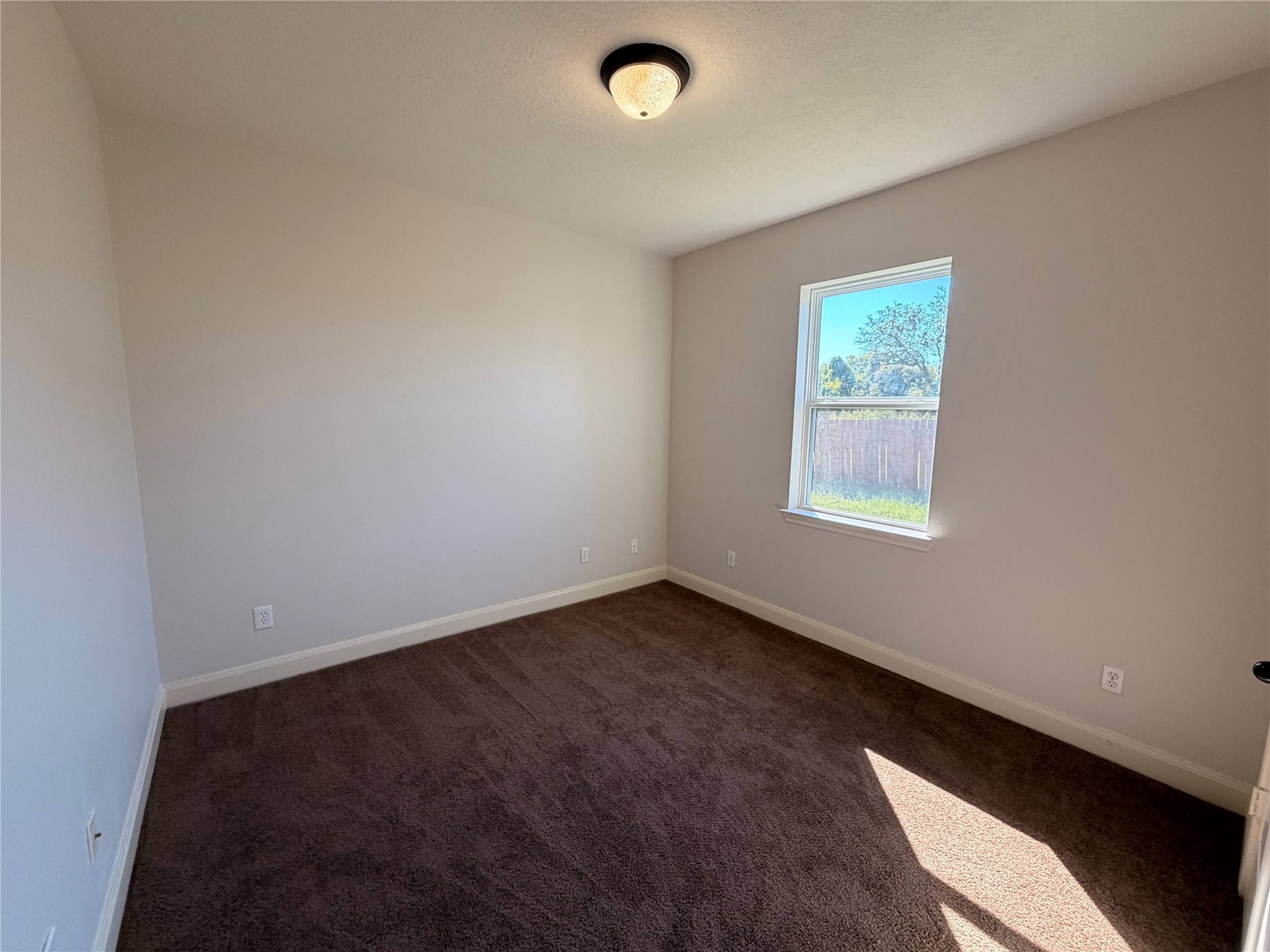 7718 Veranda Drive Property Photo 8
