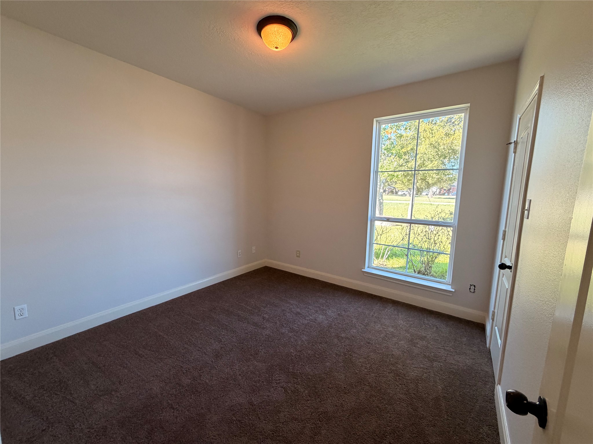 7718 Veranda Drive Property Photo 9