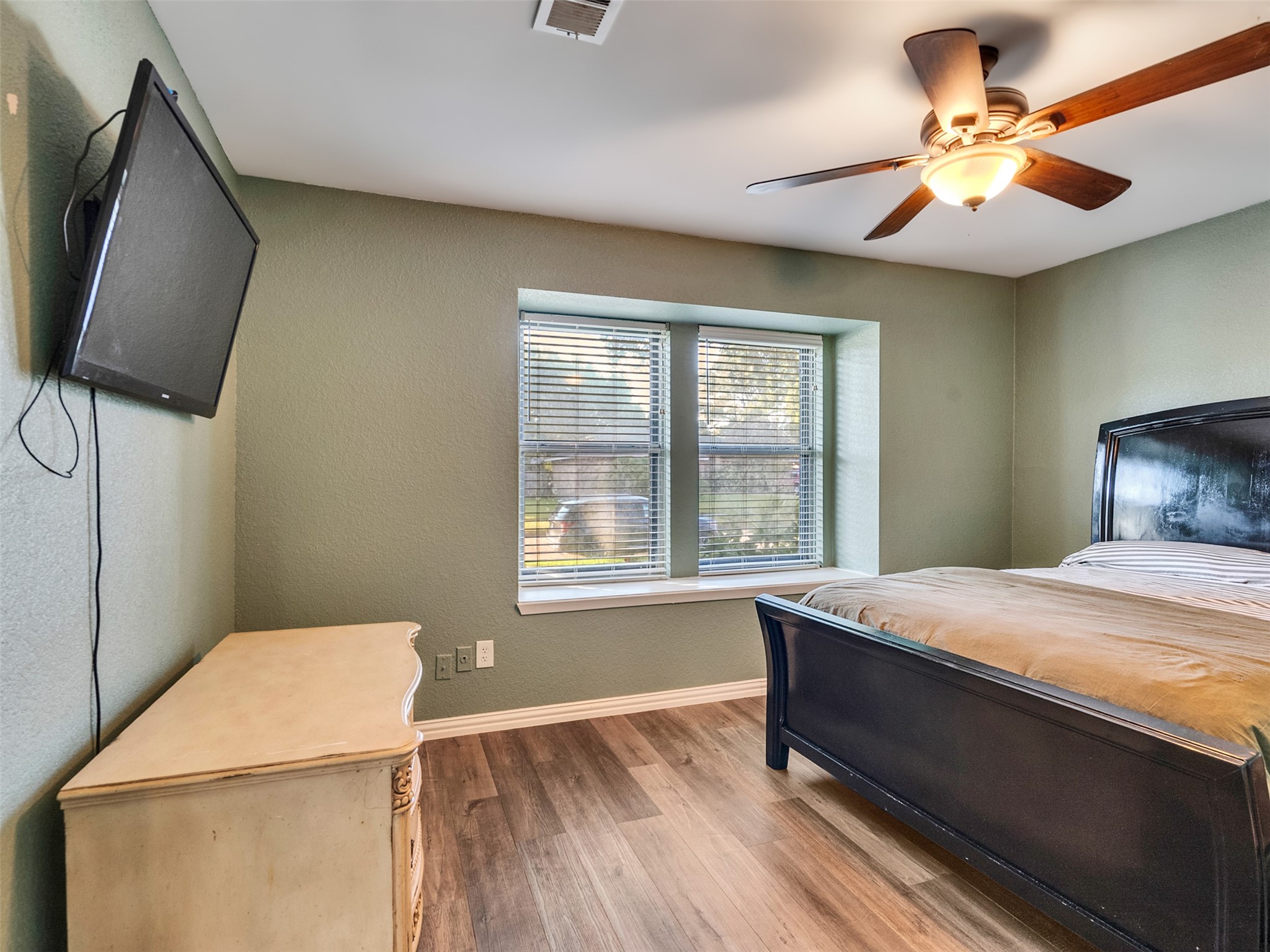 1208 Piney Woods Drive Property Photo 14