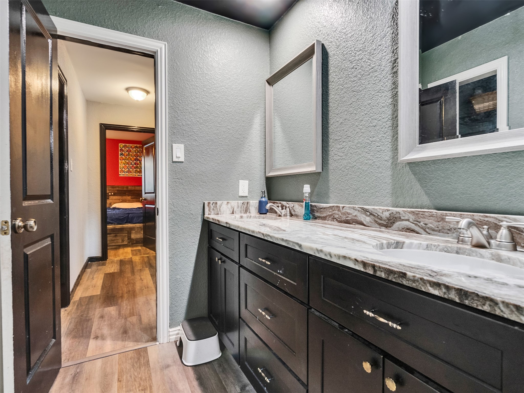 1208 Piney Woods Drive Property Photo 16