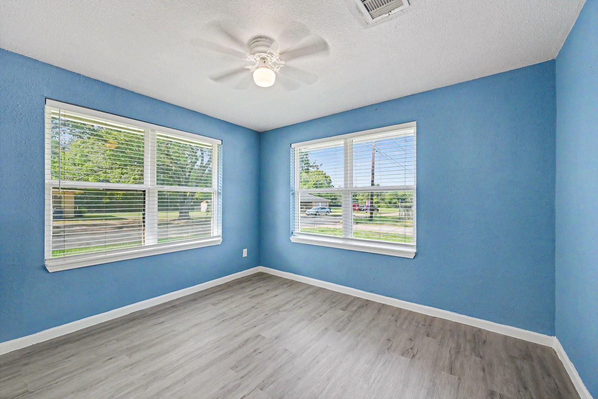 716 Hargest Street A Property Photo 5