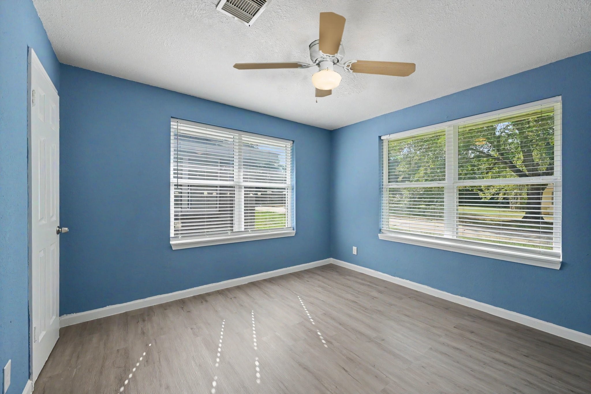 716 Hargest Street A Property Photo 6