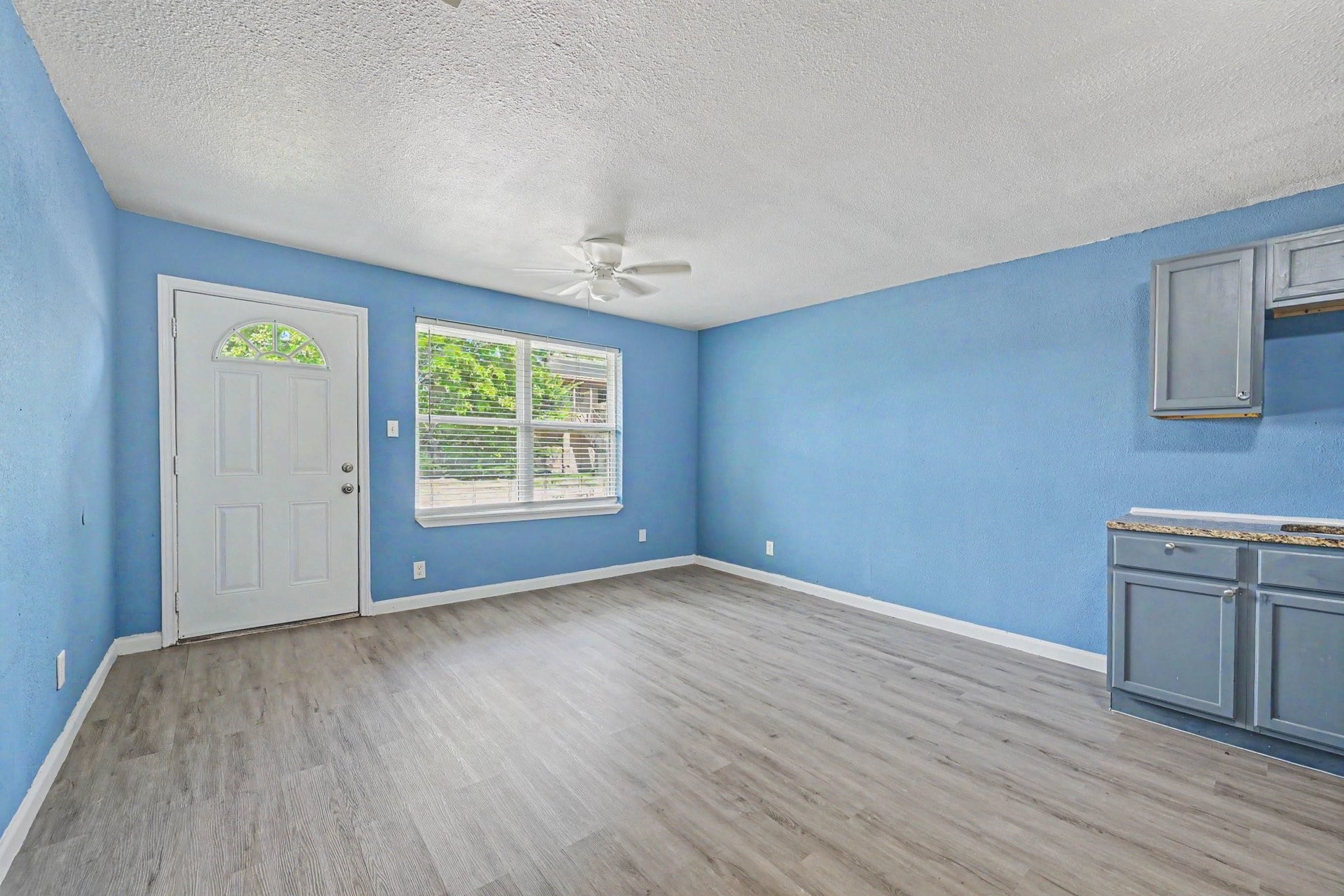 716 Hargest Street A Property Photo 9
