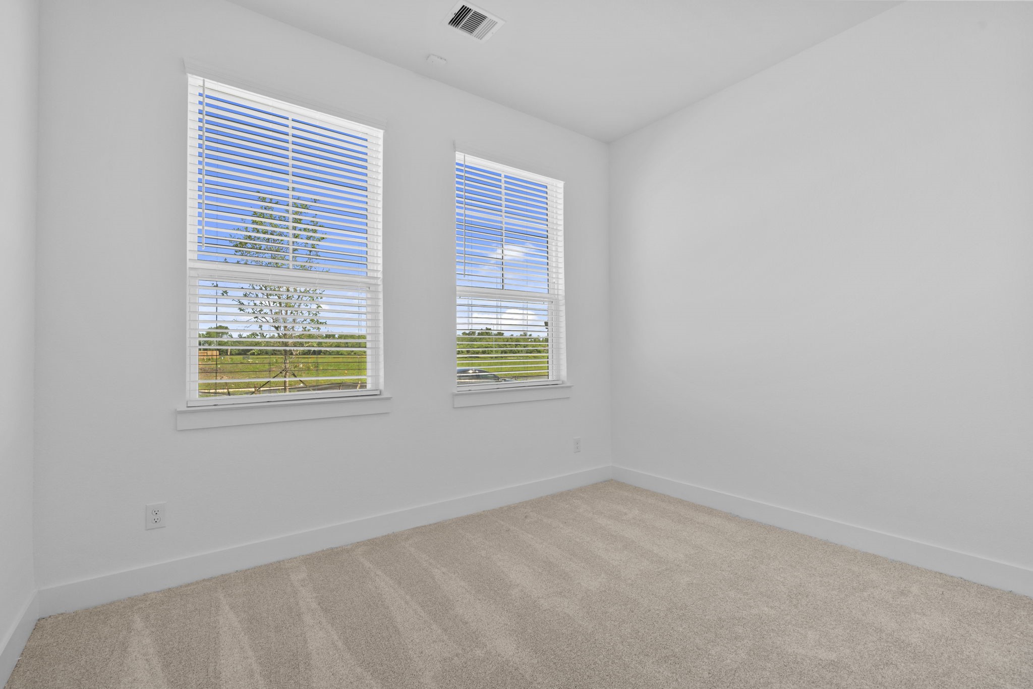 14910 Buffalo Head Street Property Photo 8