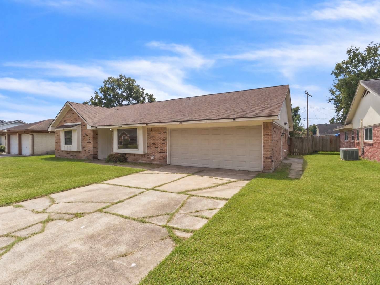 14010 Foxford Way Property Photo 4