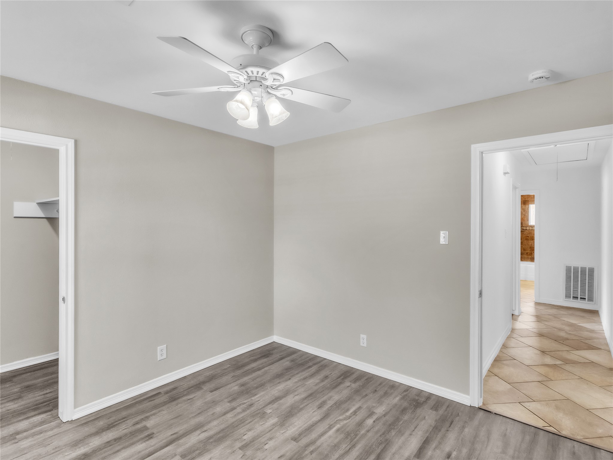 14010 Foxford Way Property Photo 12