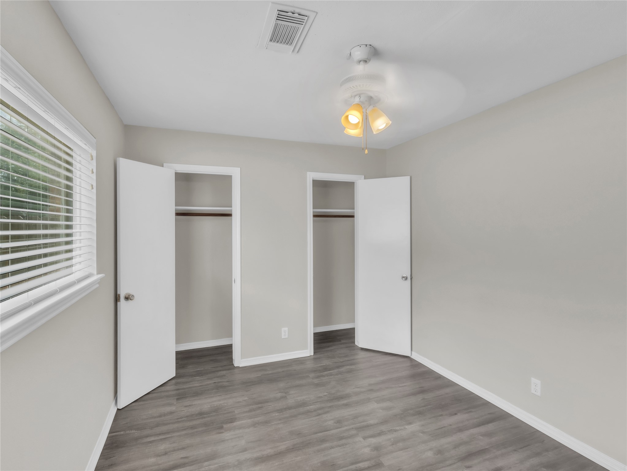 14010 Foxford Way Property Photo 16