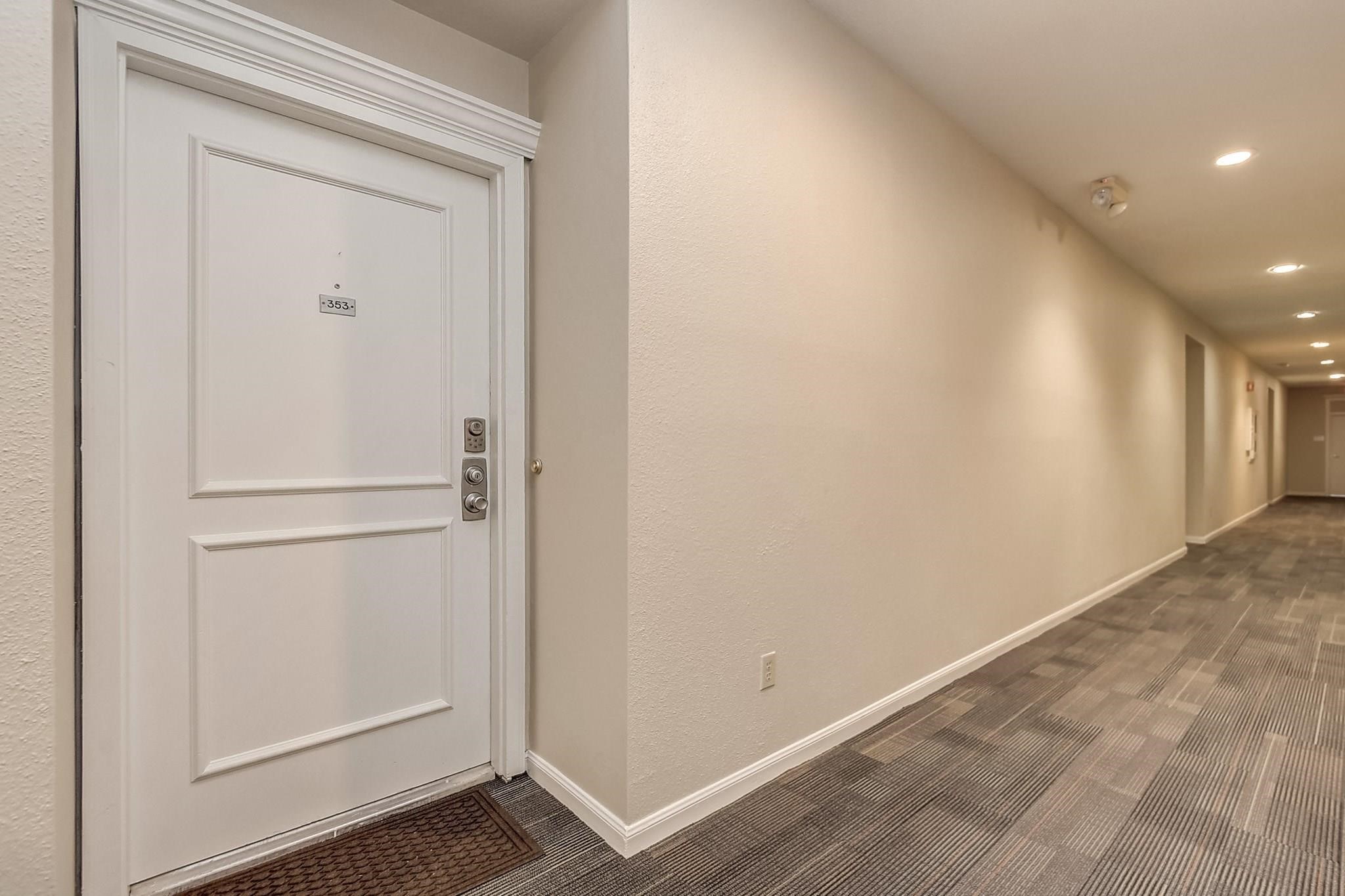 2425 Underwood Street 353 Property Photo 3