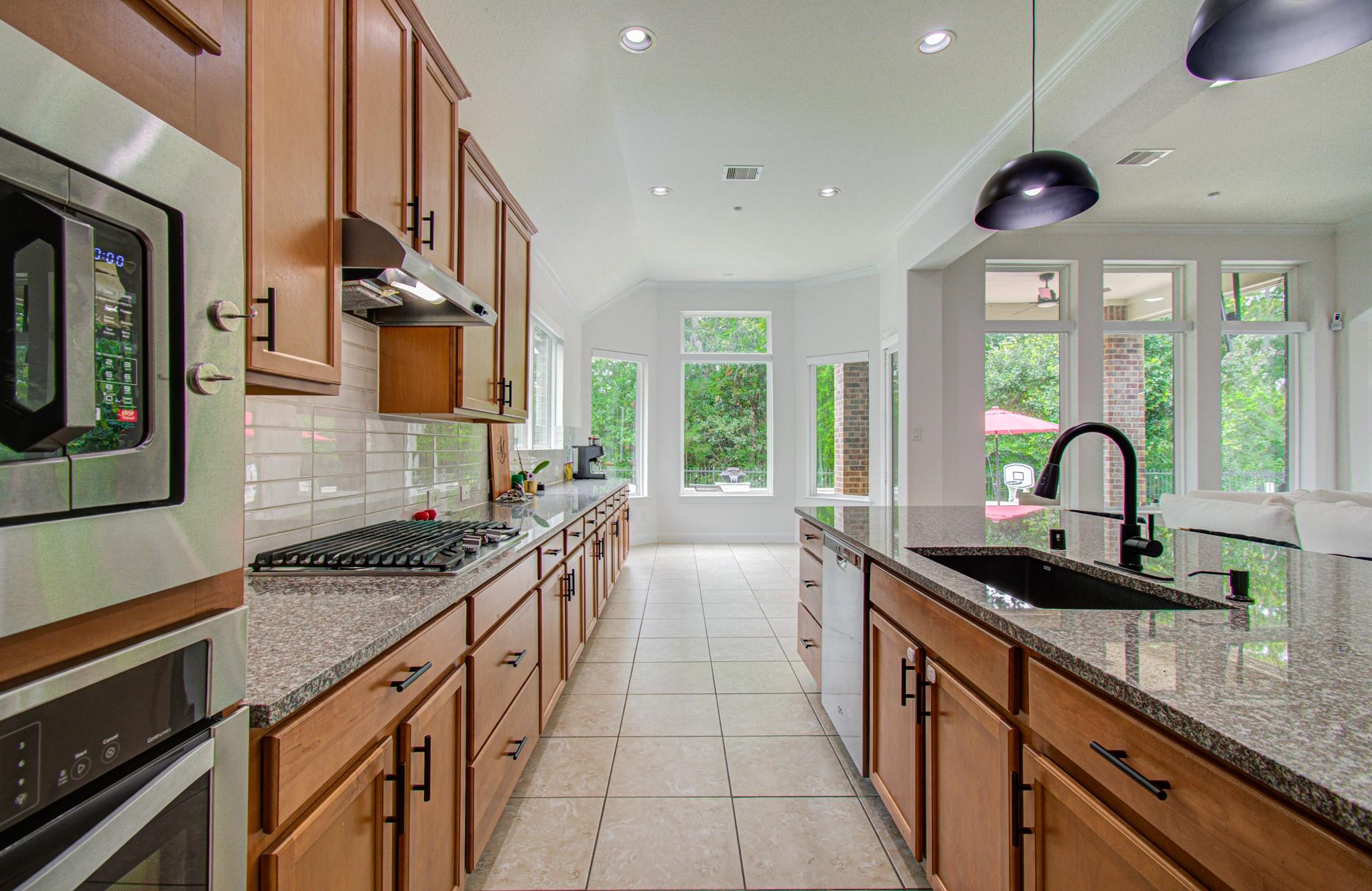 13812 N Lake Branch Lane, Houston Tx 77044 Property Photo 10