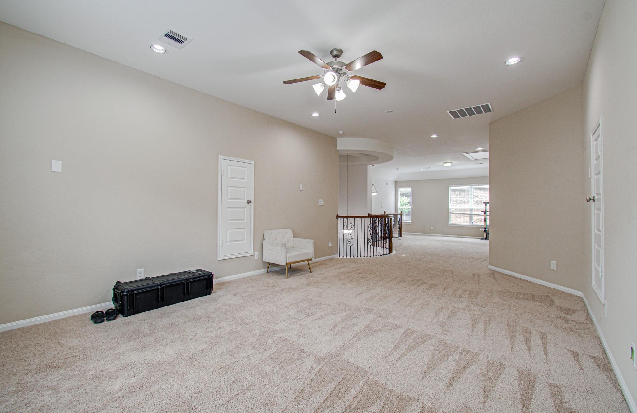 13812 N Lake Branch Lane, Houston Tx 77044 Property Photo 31