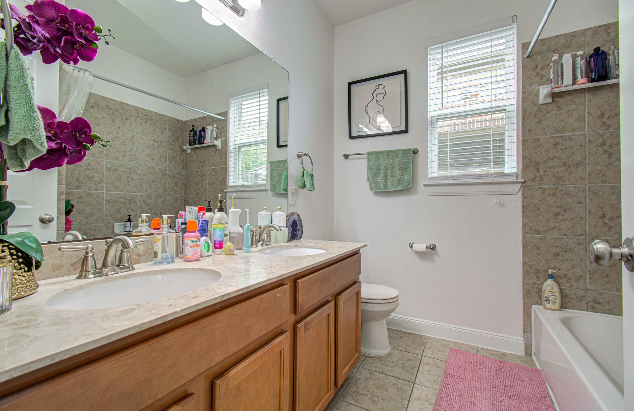 13812 N Lake Branch Lane, Houston Tx 77044 Property Photo 42