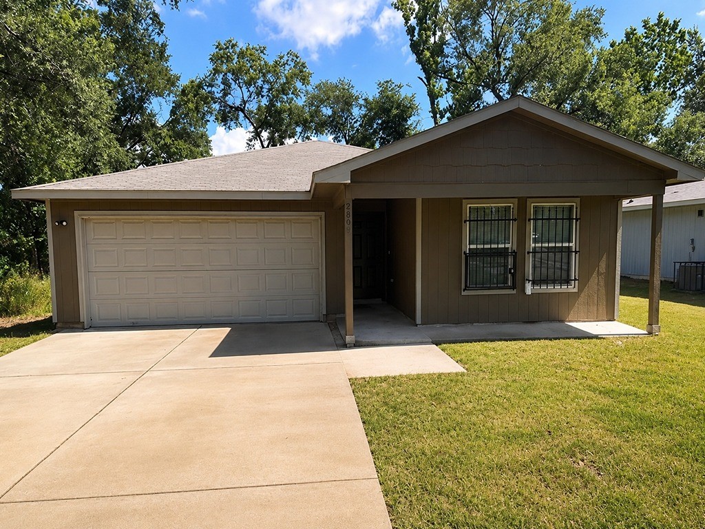 5609 Langley Road Property Photo 1