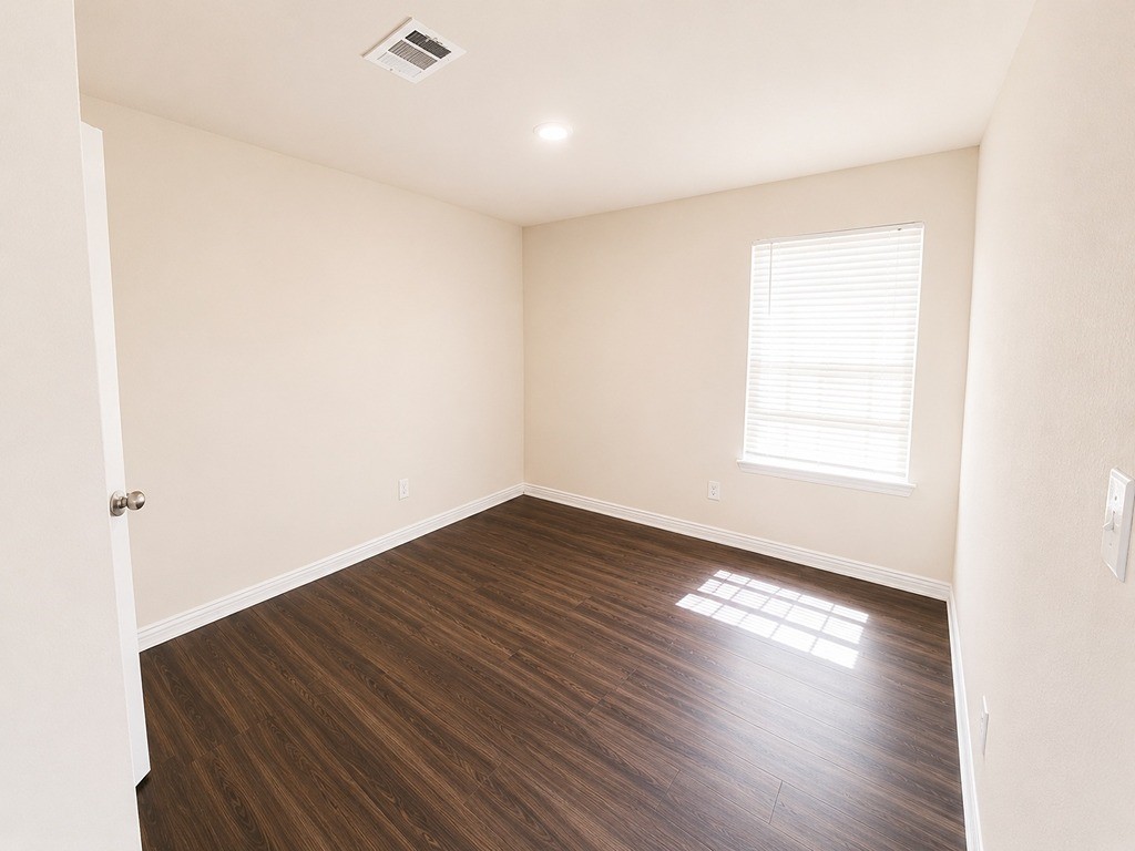 5609 Langley Road Property Photo 12