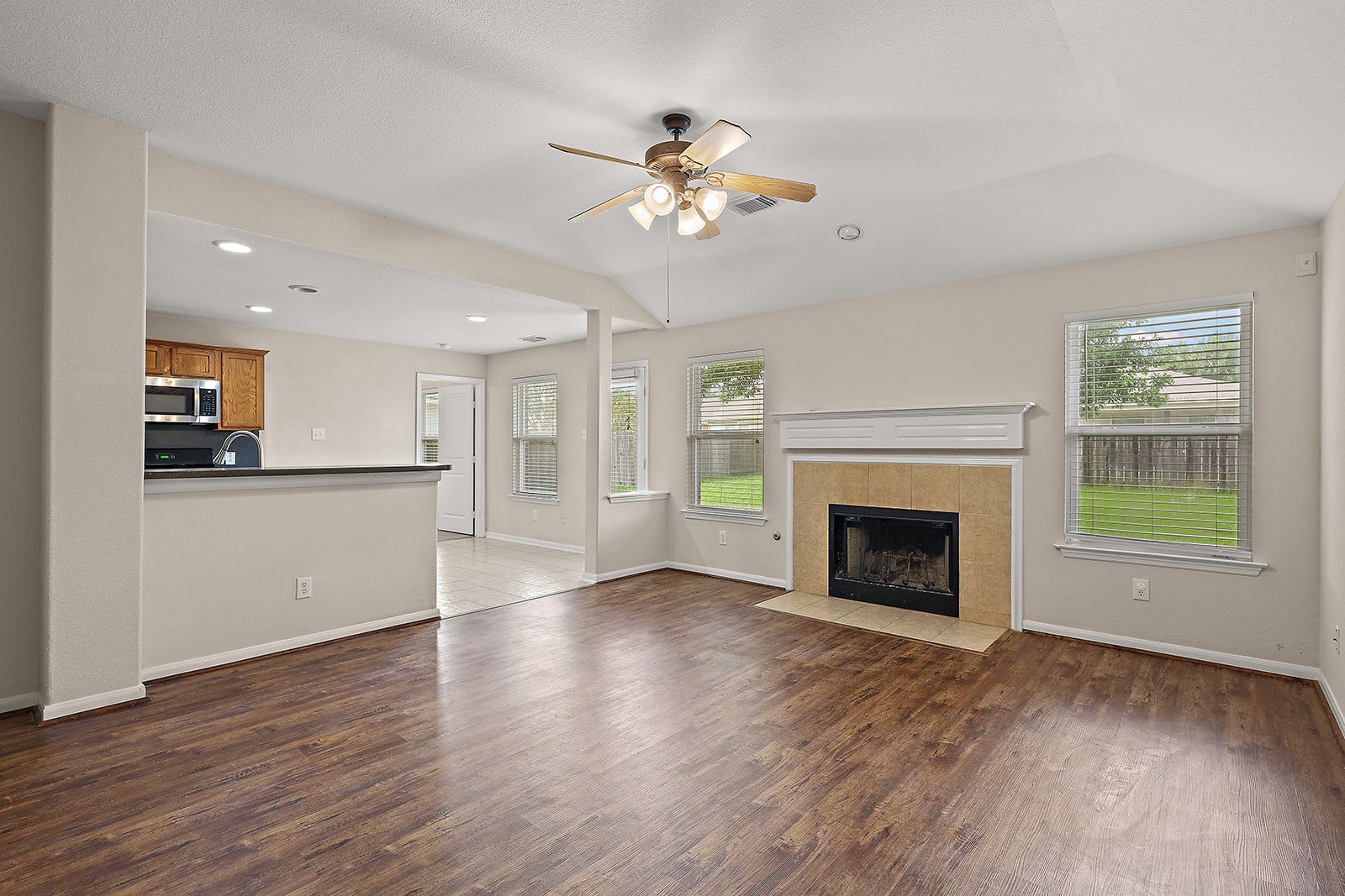 21522 Gannet Peak Way Property Photo 4