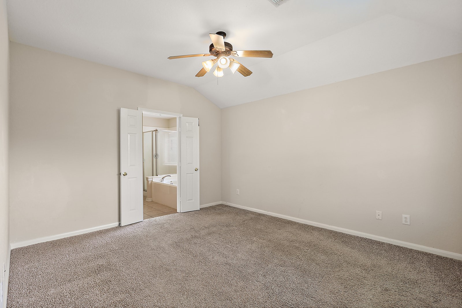 21522 Gannet Peak Way Property Photo 16