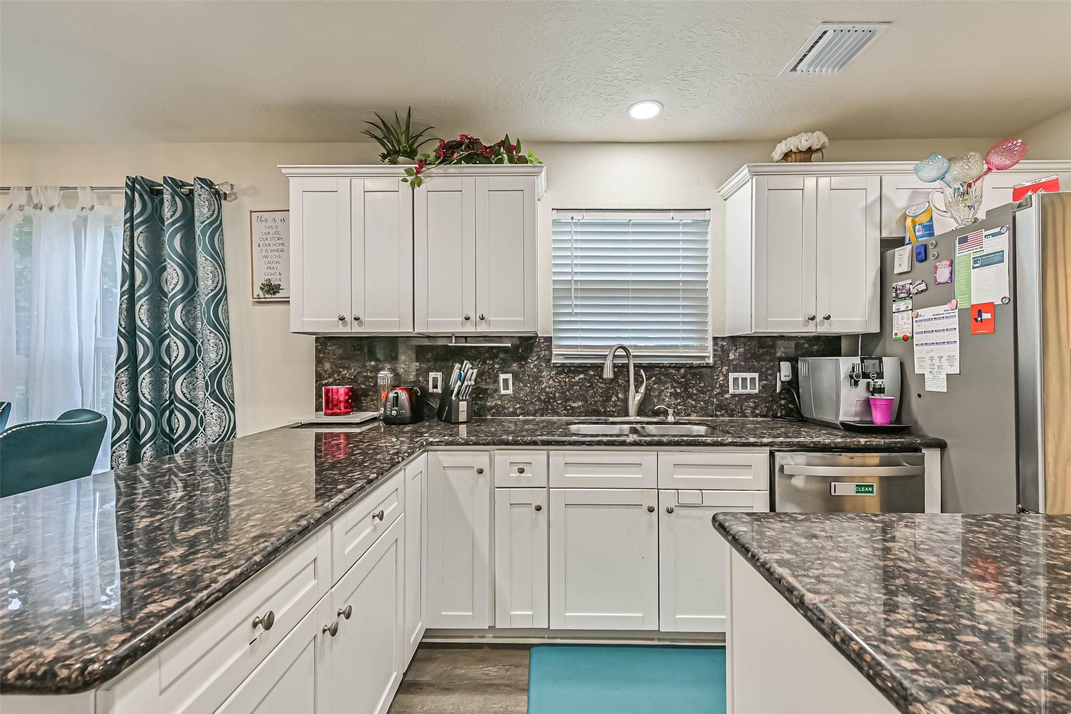 2115 Aberdeen Drive Property Photo 16