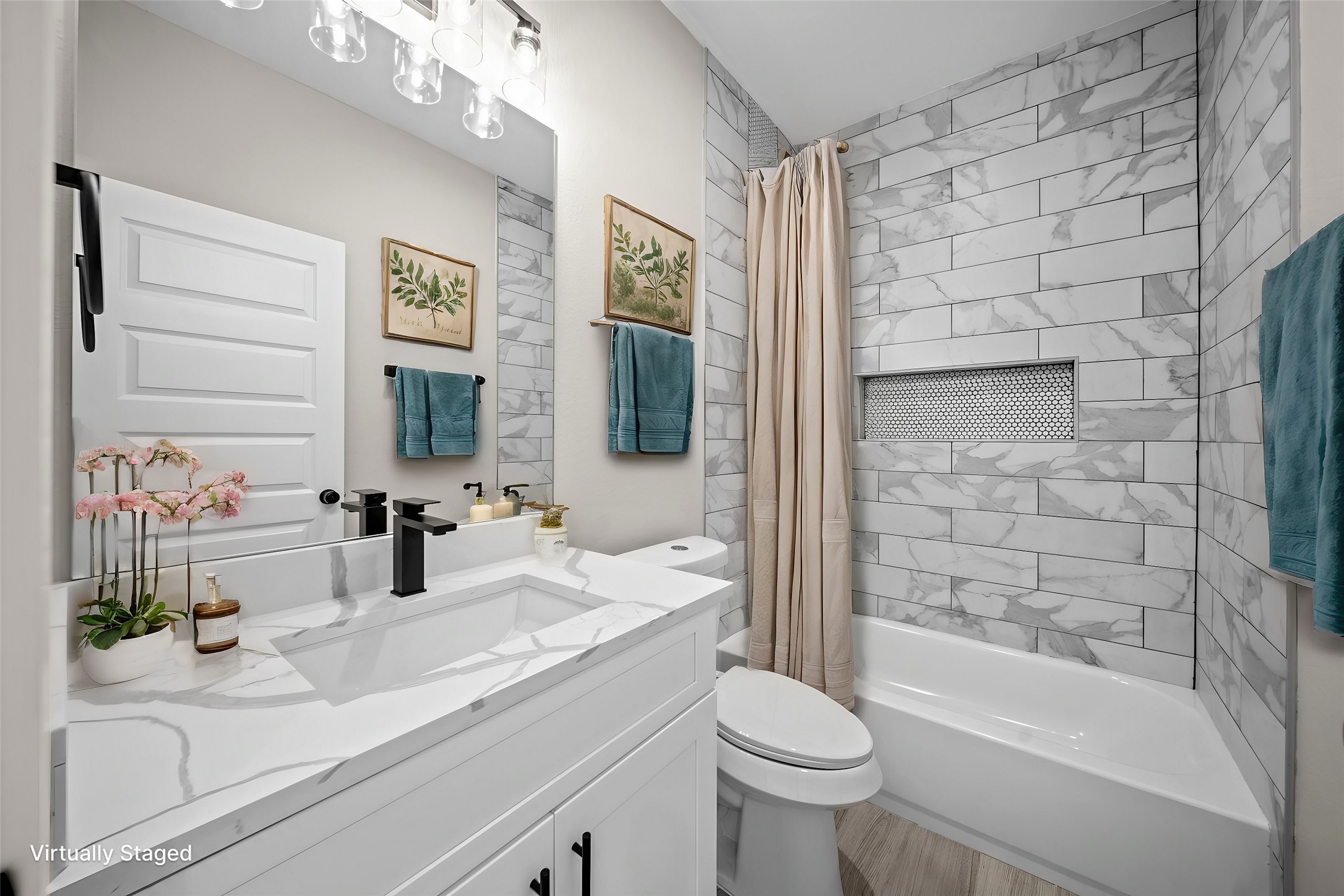 929 Green Meadow Lane B Property Photo 16