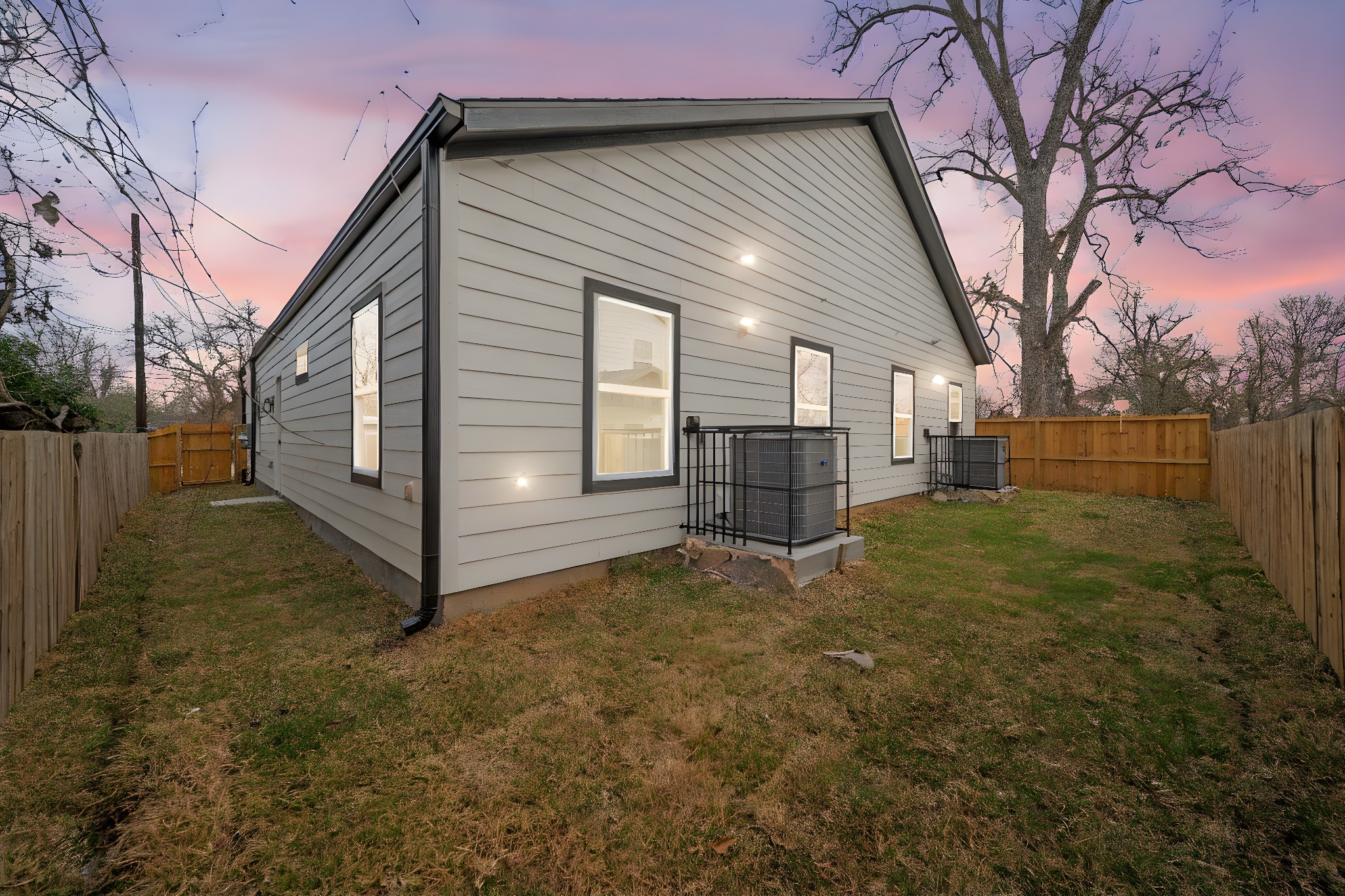 929 Green Meadow Lane B Property Photo 31