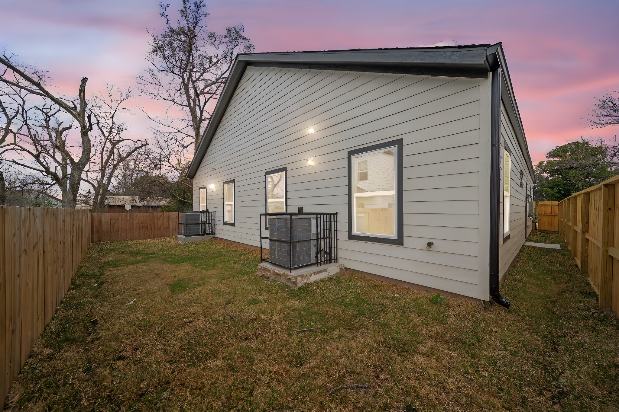 929 Green Meadow Lane B Property Photo 32