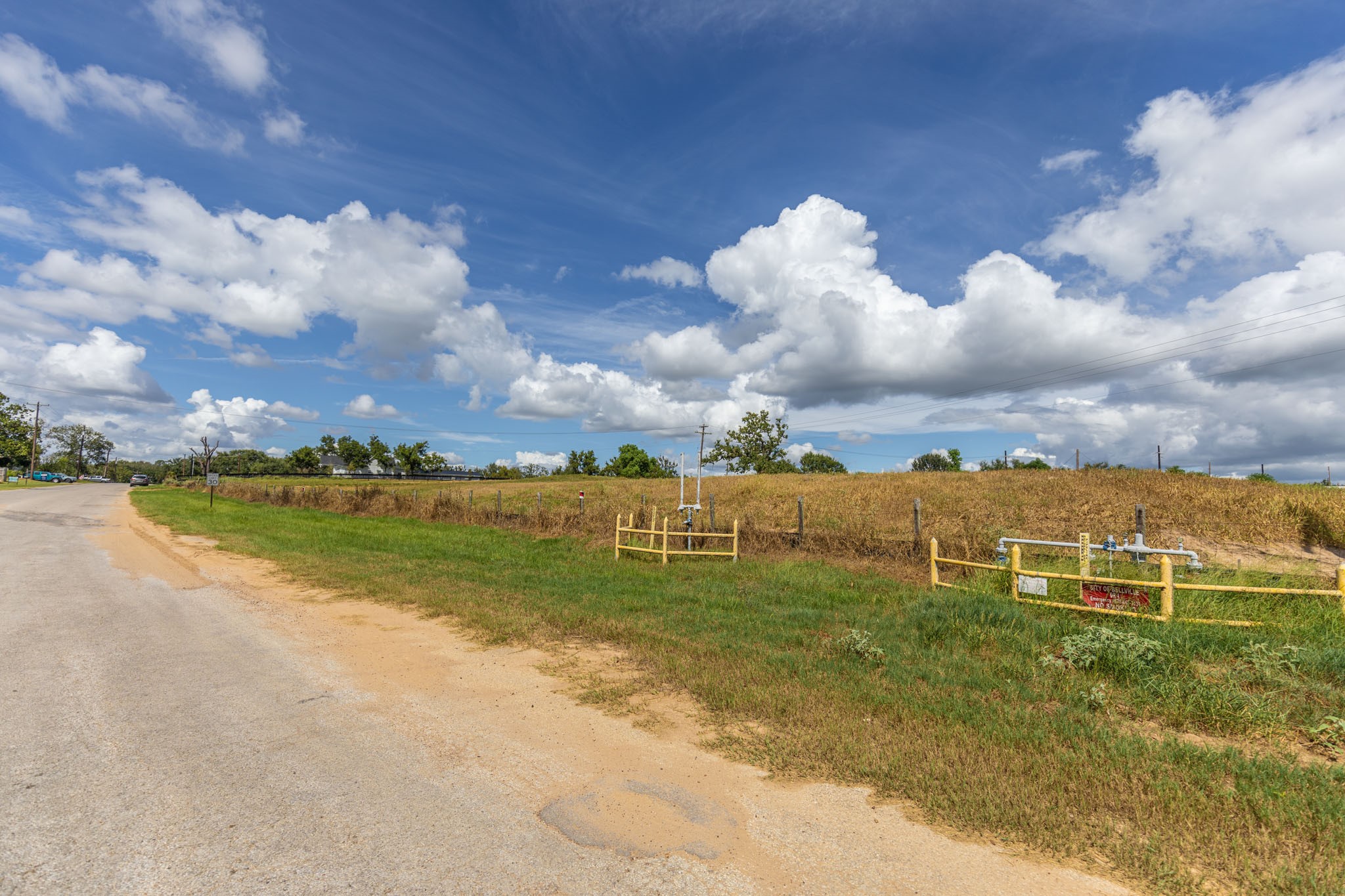 1057 South Tesch Street Property Photo 14