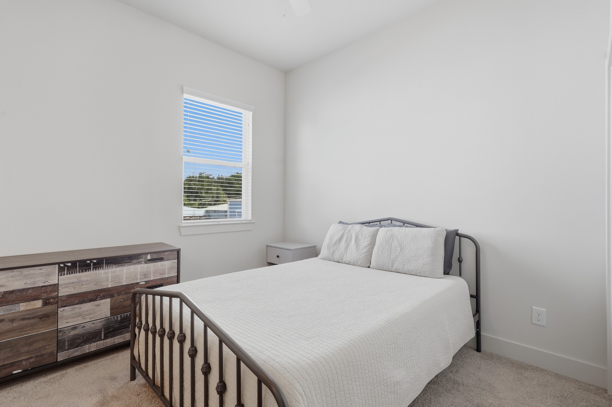 5264 Texas Street Property Photo 13