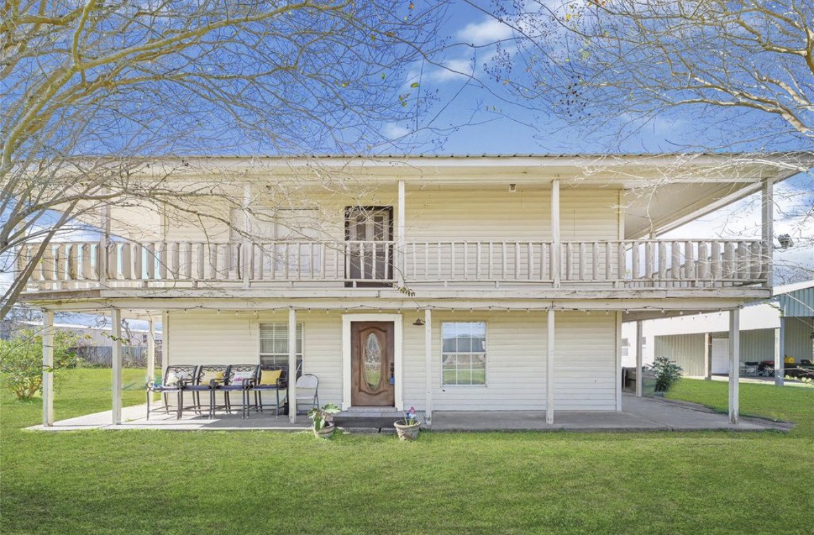 610 12th Street Property Photo 1