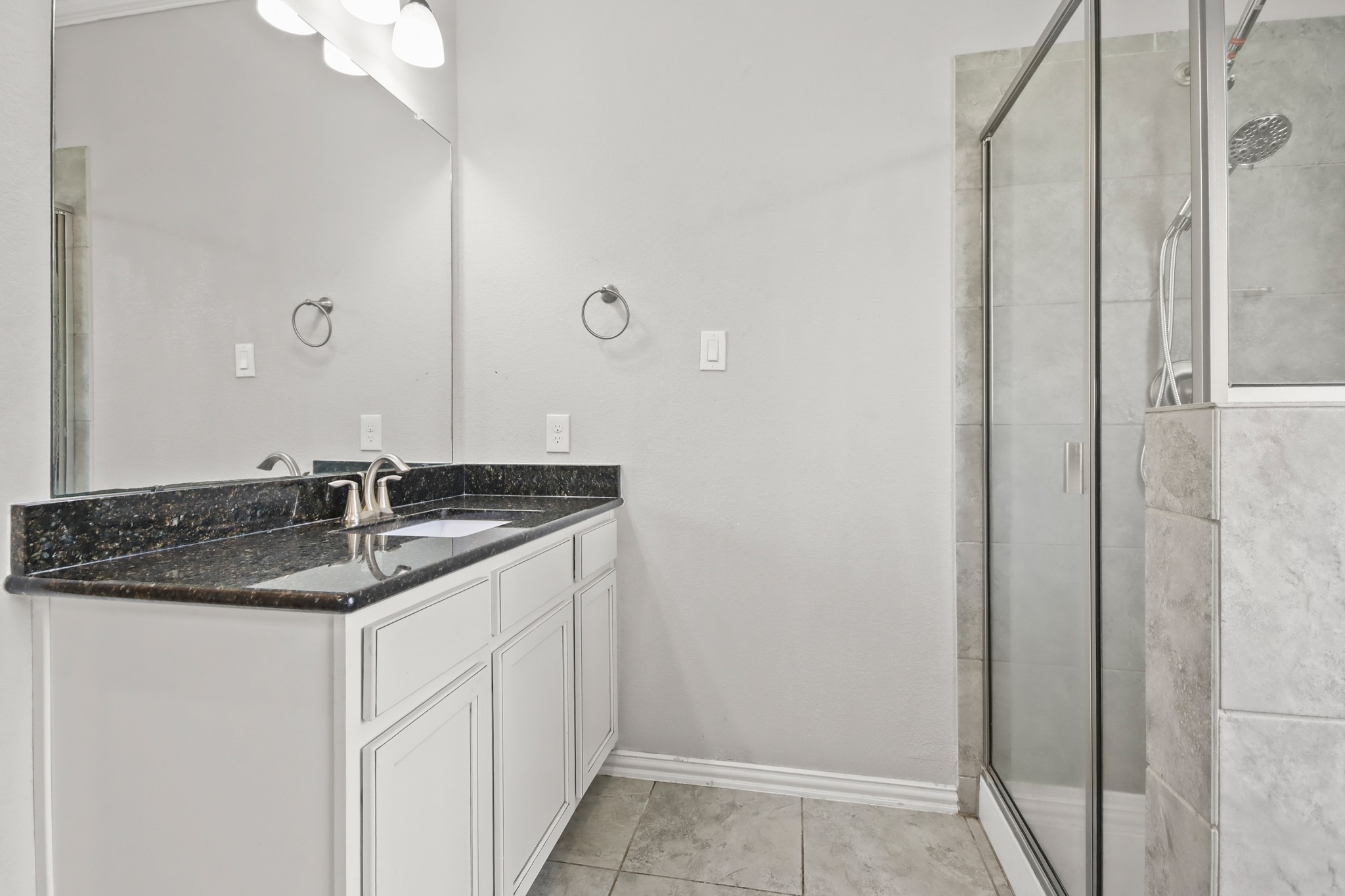 702 S Galley Drive Property Photo 19