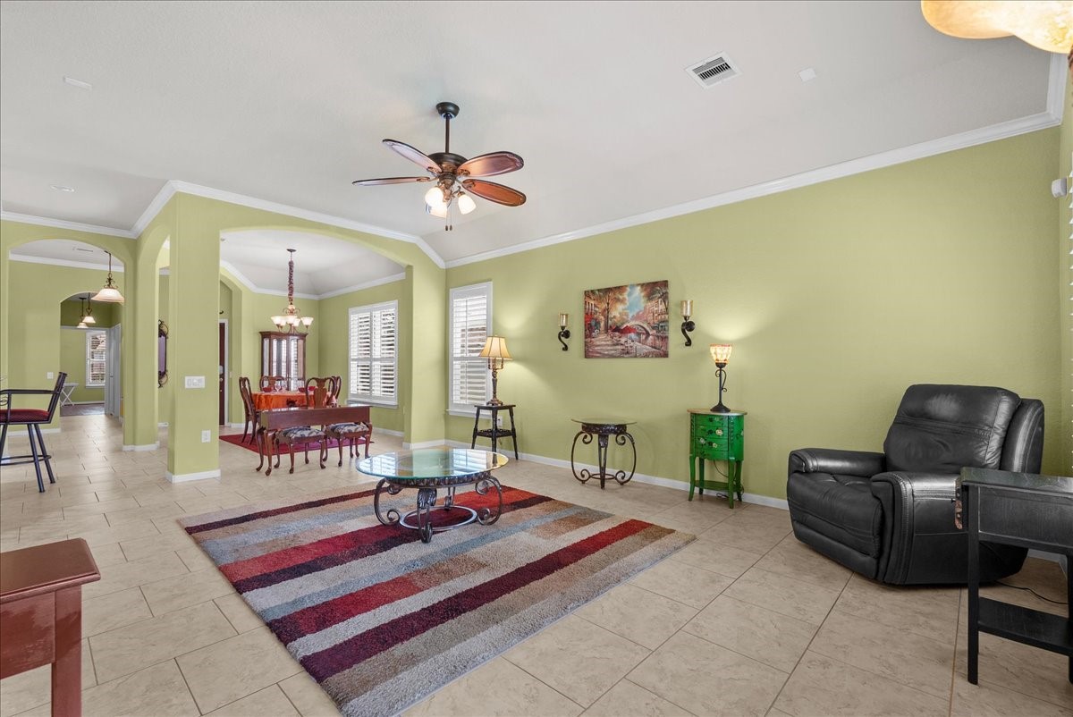 1209 Modena Drive Property Photo 7