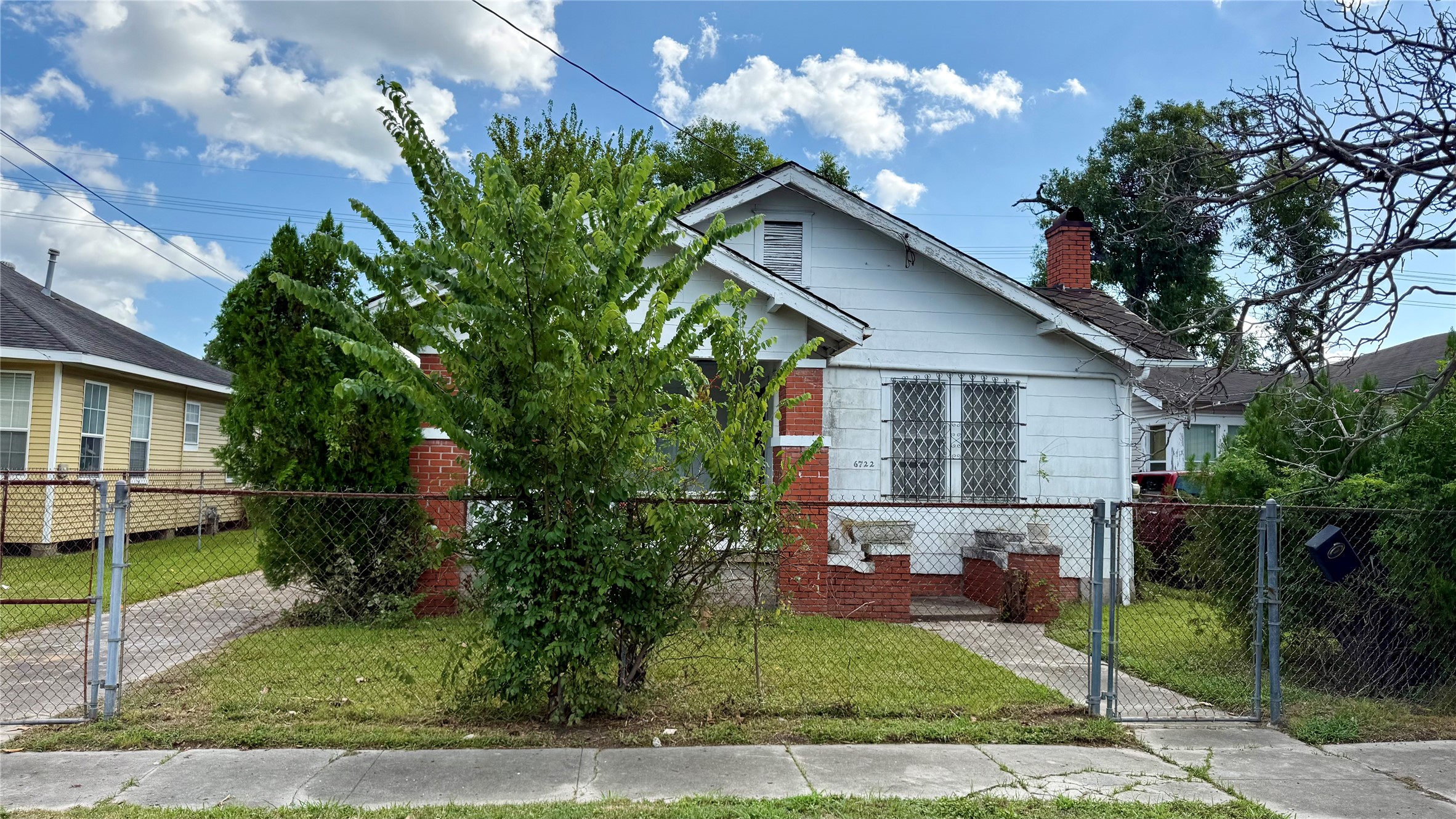 6722 Avenue E Property Photo 1