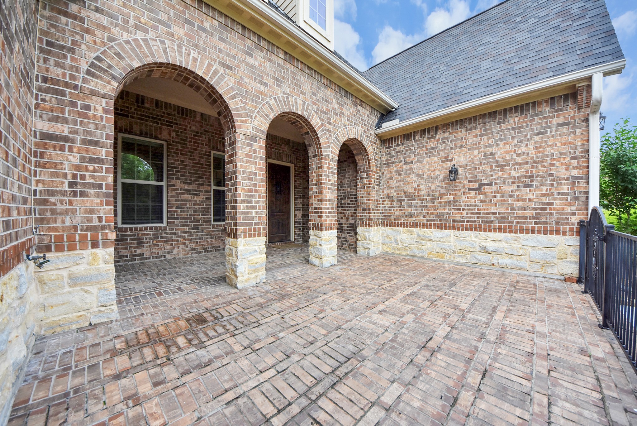 20419 Salida Creek Circle Property Photo 4