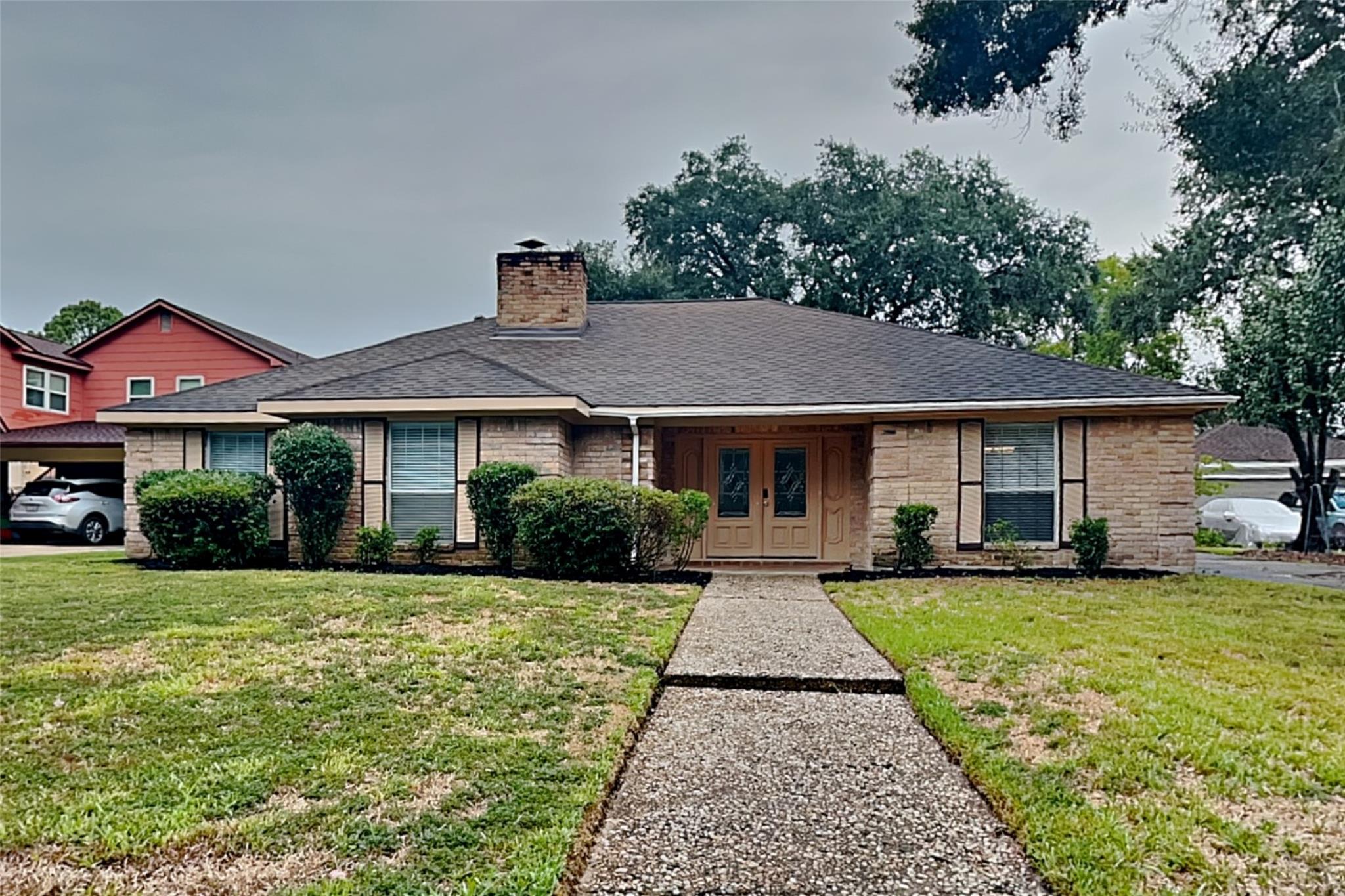 18014 Winsford Drive Property Photo 1