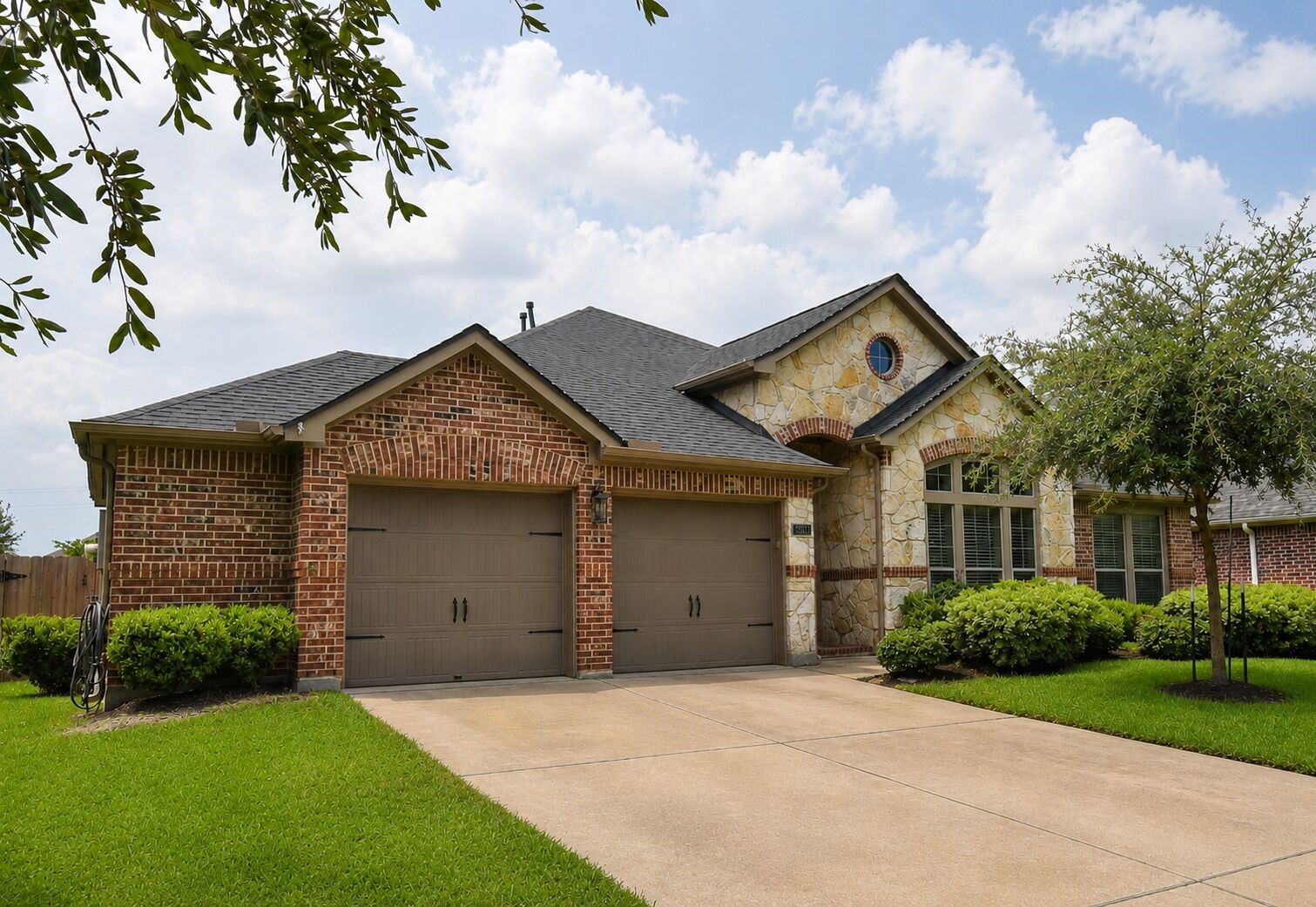 13611 Summer Cloud Lane Property Photo 2