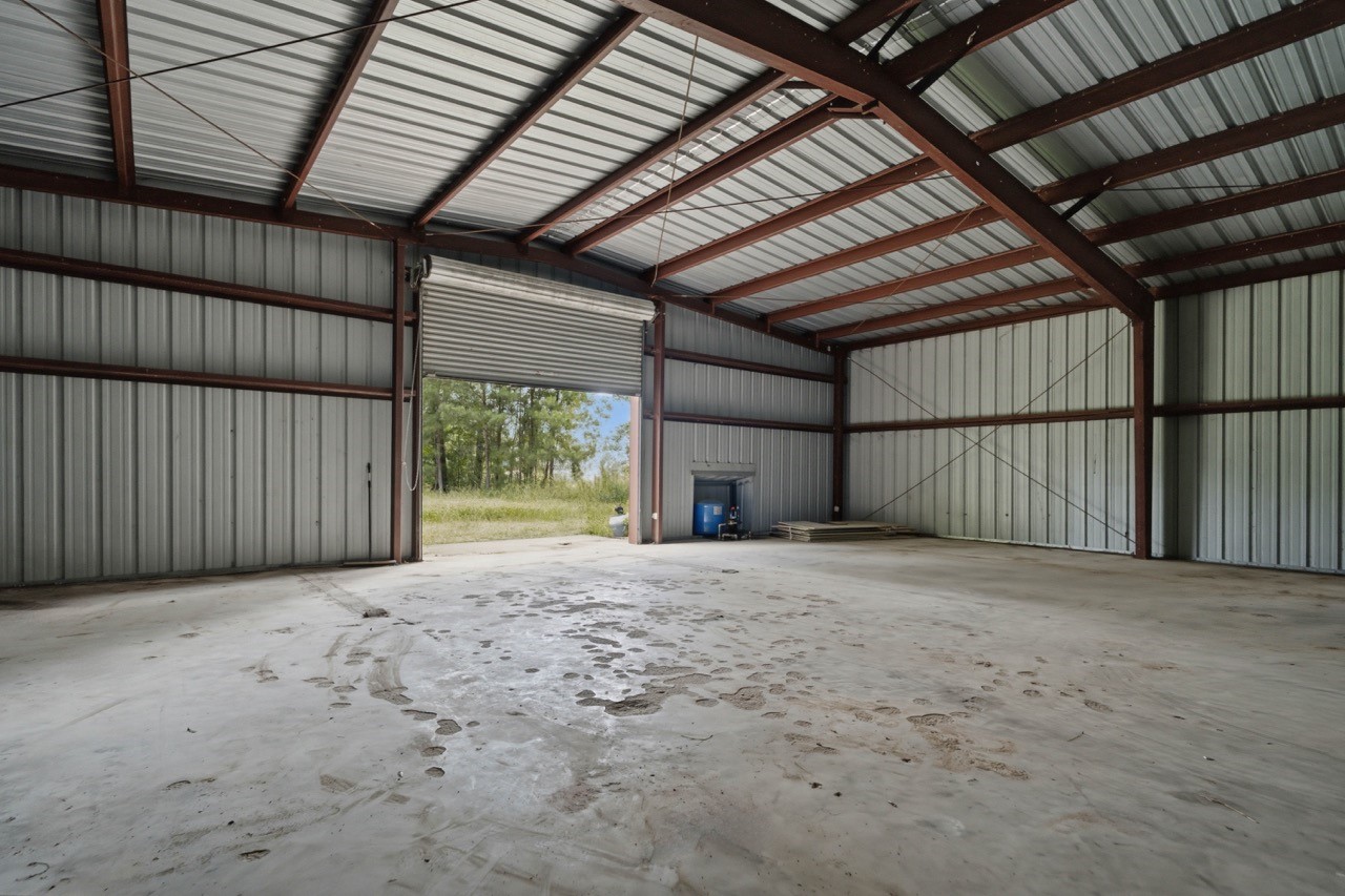 26815 E Fm 2090 Road Property Photo 38