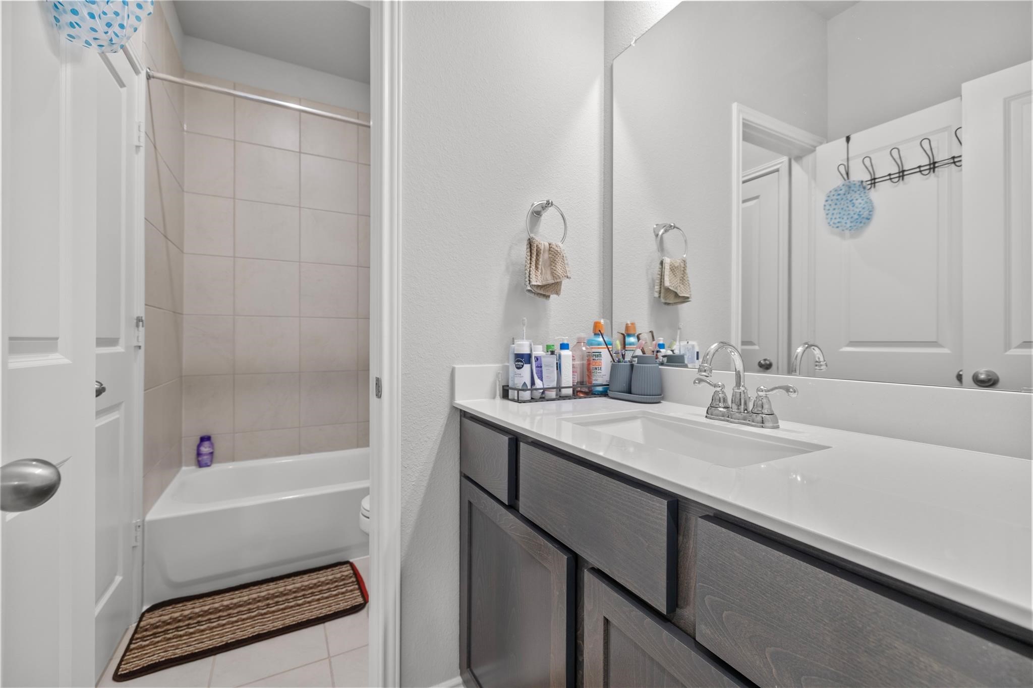 8727 Gleaming Village Way Property Photo 25
