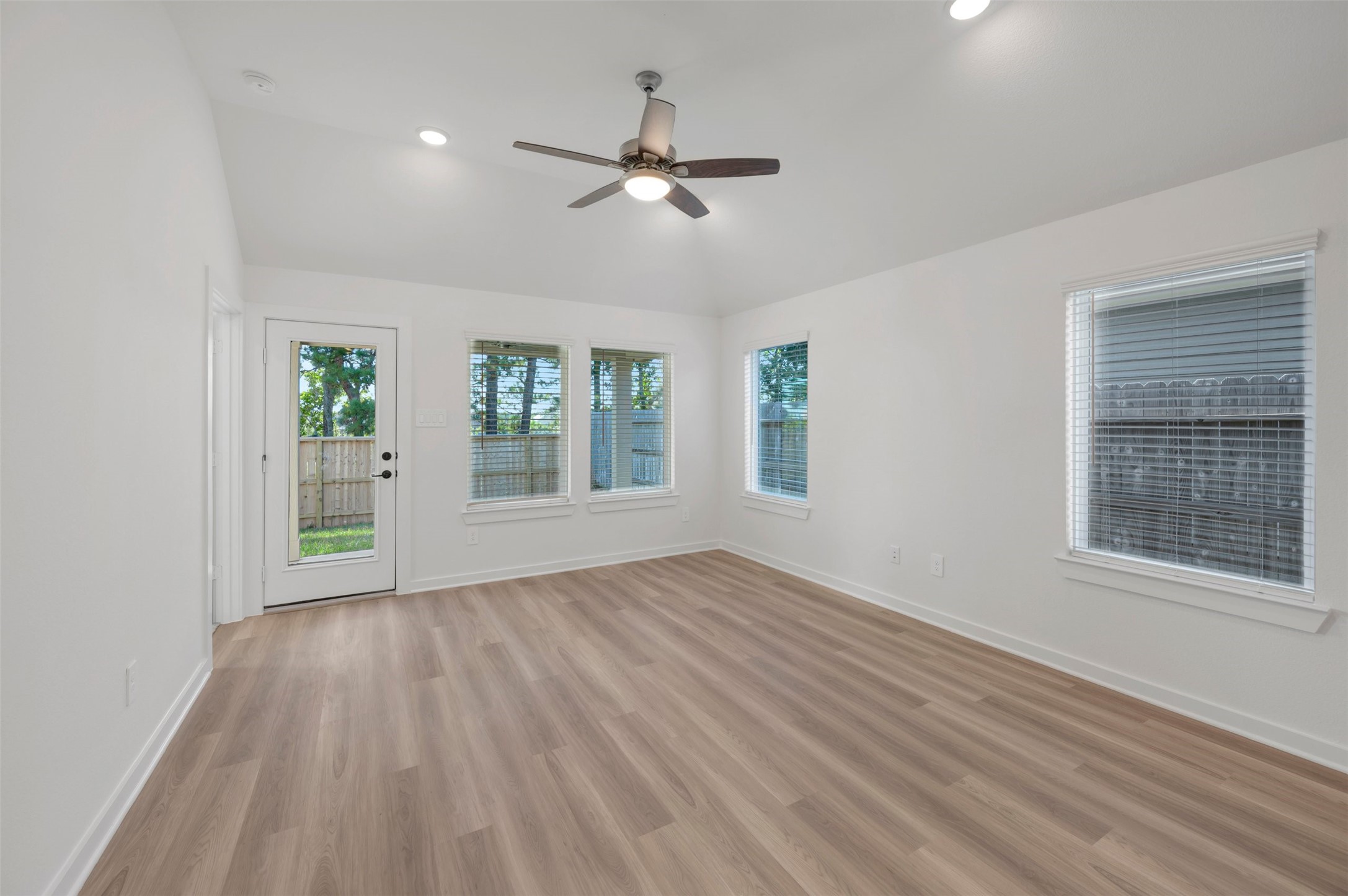 10346 Navarro Path Property Photo 20