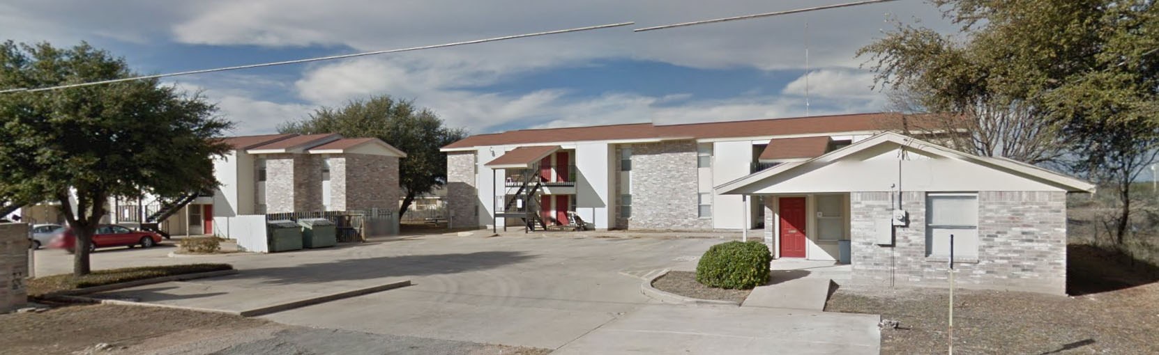 507 Mesquite Property Photo 3