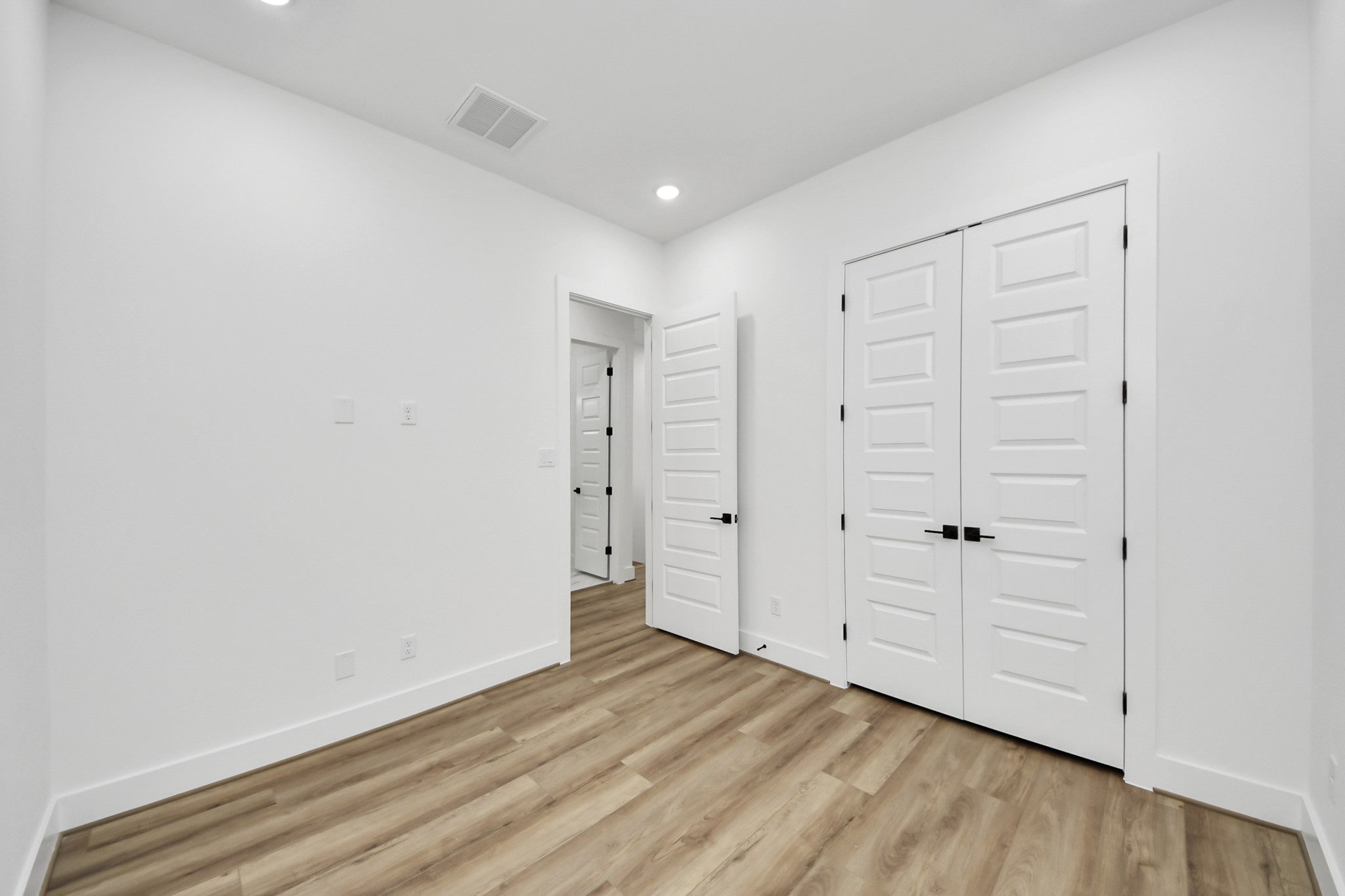 3508 Napoleon Street Abcd Property Photo 10