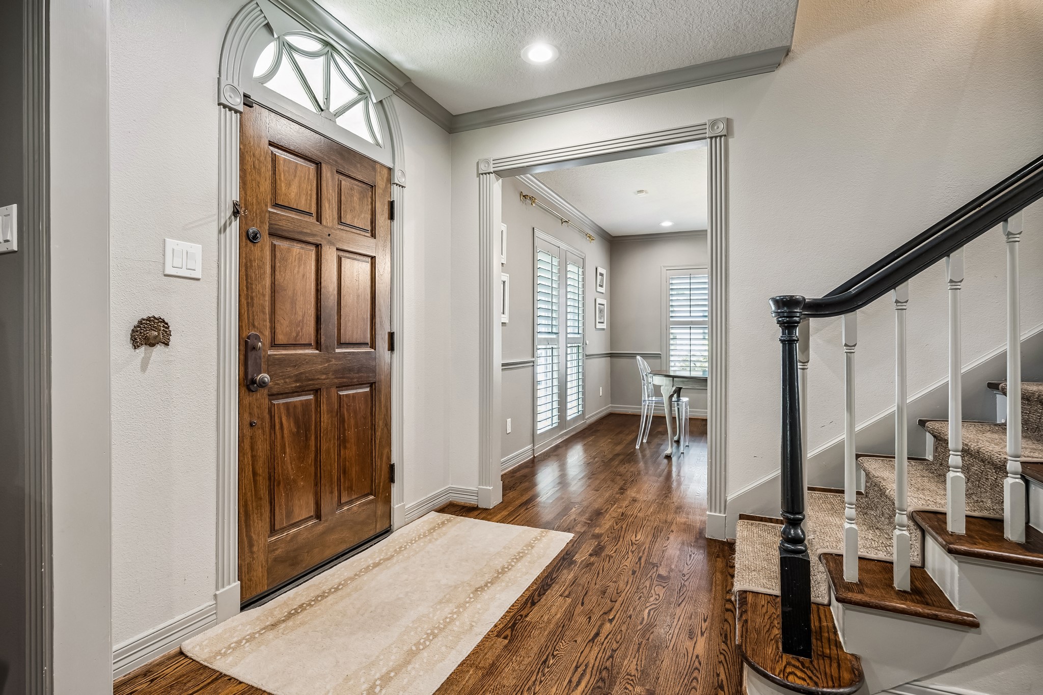 3214 Sunset Boulevard Property Photo 3