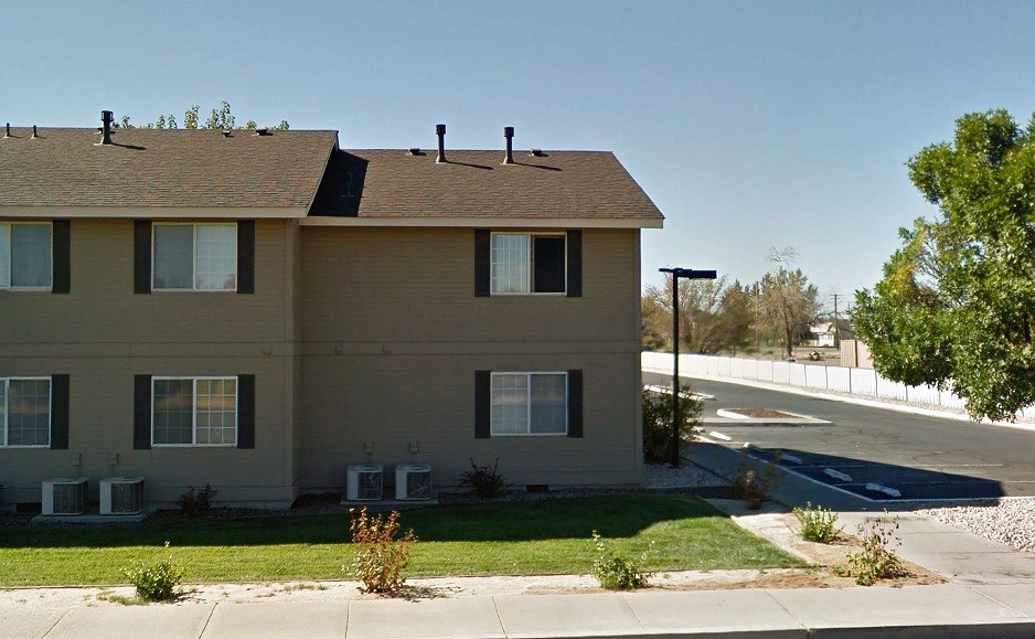 100 Serpa Pl Property Photo 3