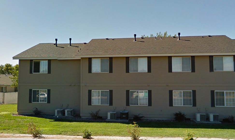 100 Serpa Pl Property Photo 4