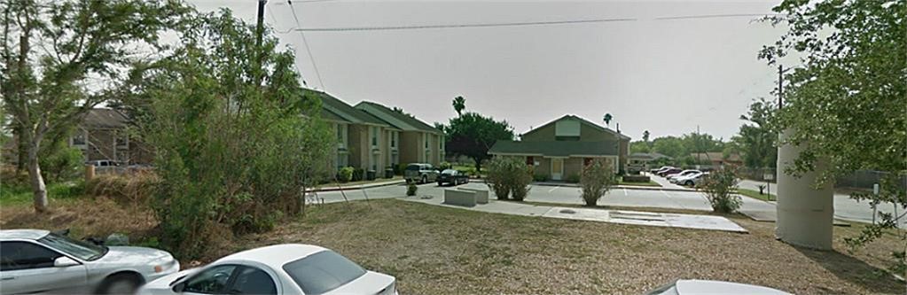 650 Raintree Path Property Photo 4