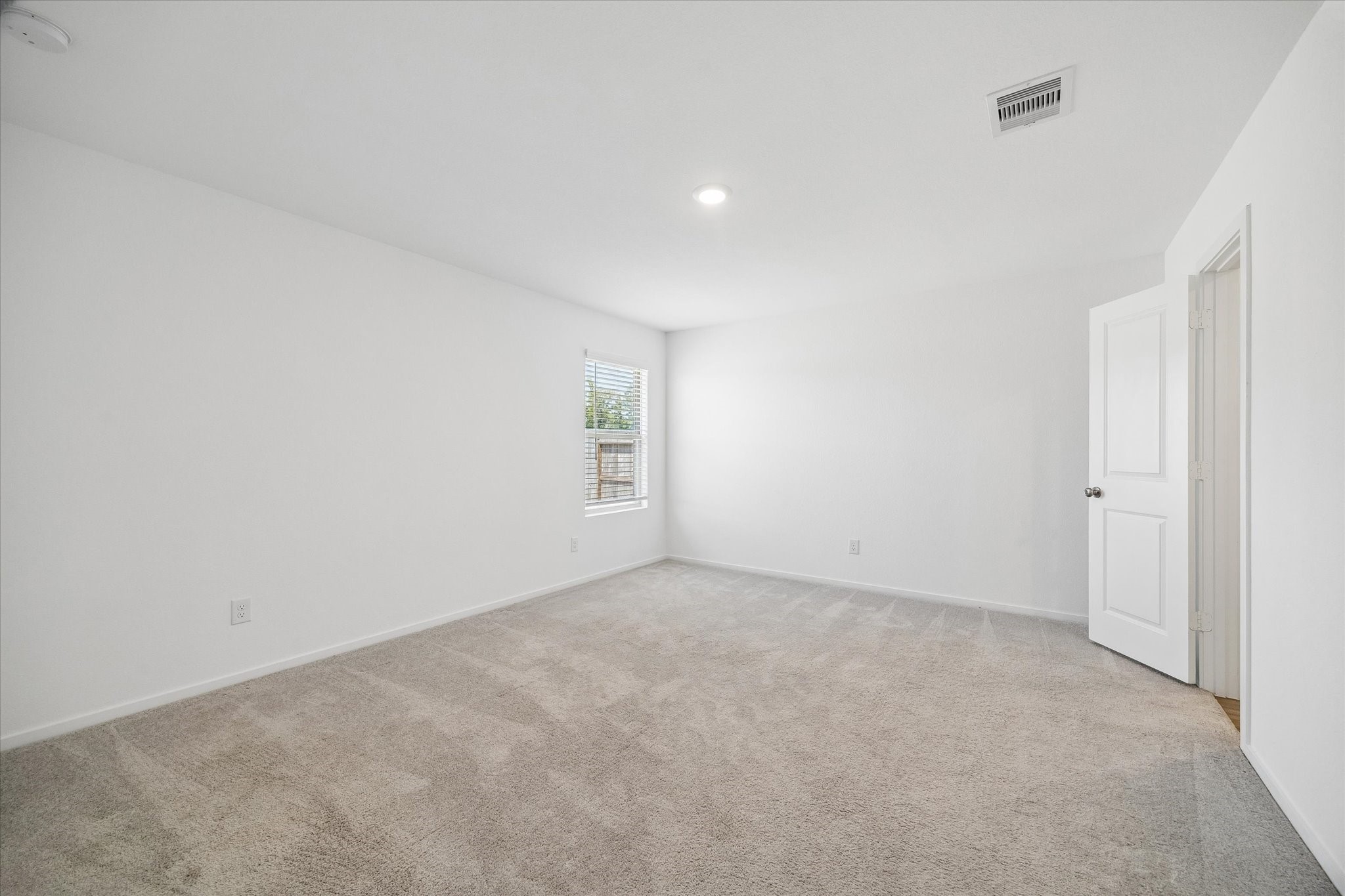21583 Casavatore Dr Property Photo 10