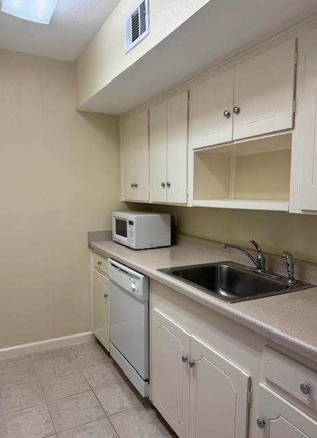 2201 Fountain View Drive 40f Property Photo 6