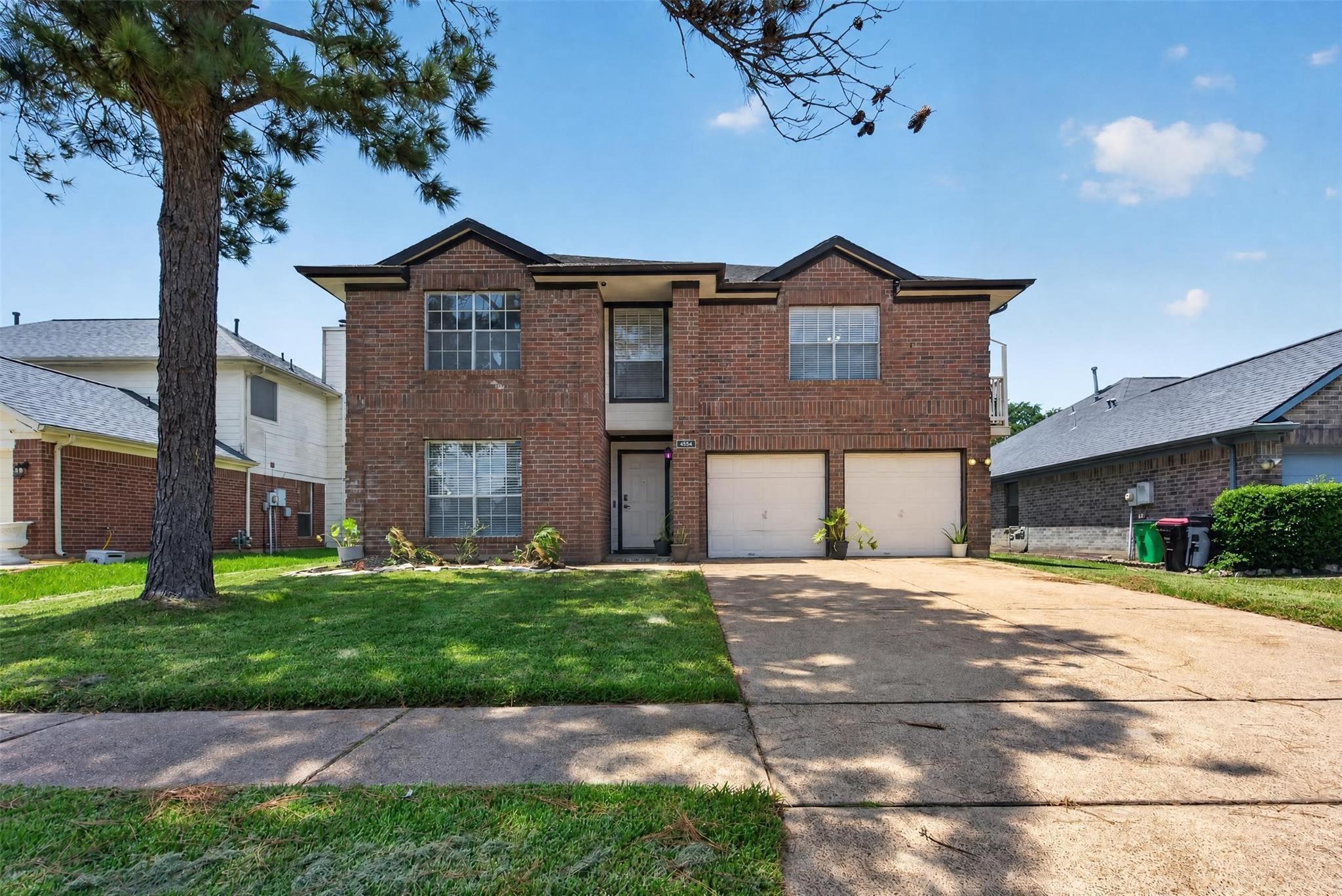4514 Green Fawn Lane, Fresno TX 77545 Property Photo 1